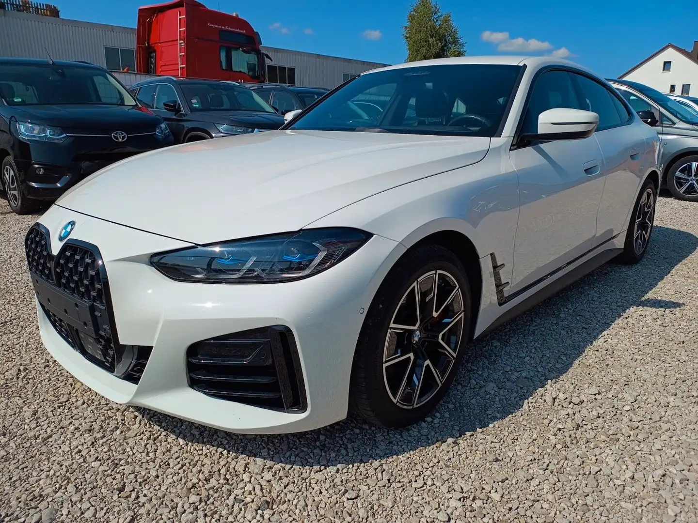 BMW 420 Gran Coupe 420 d M Sport, Navi, RFK, LASER Weiß - 1