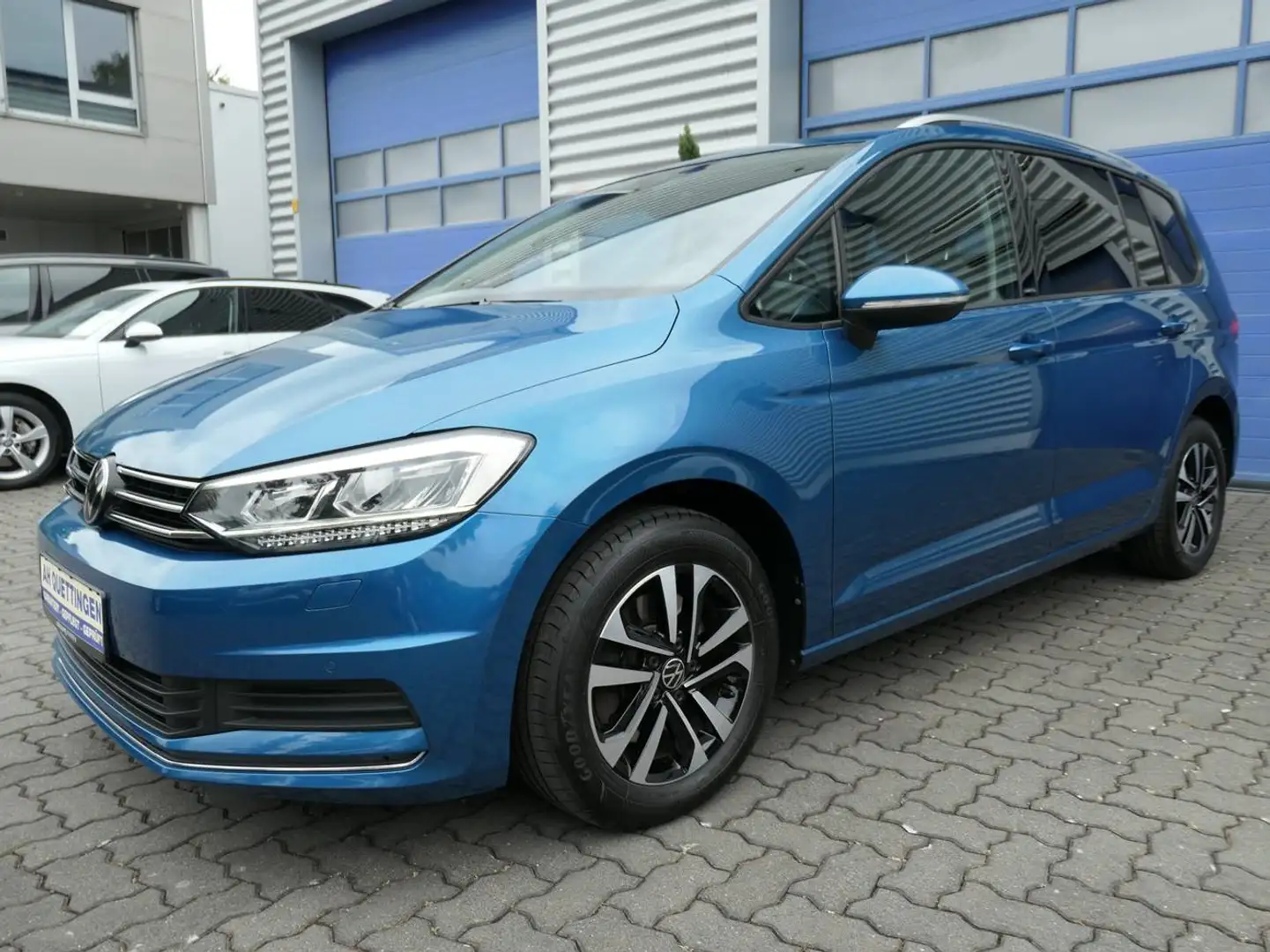 Volkswagen Touran 2.0 TDI UNITED Top Zustand! Bleu - 1
