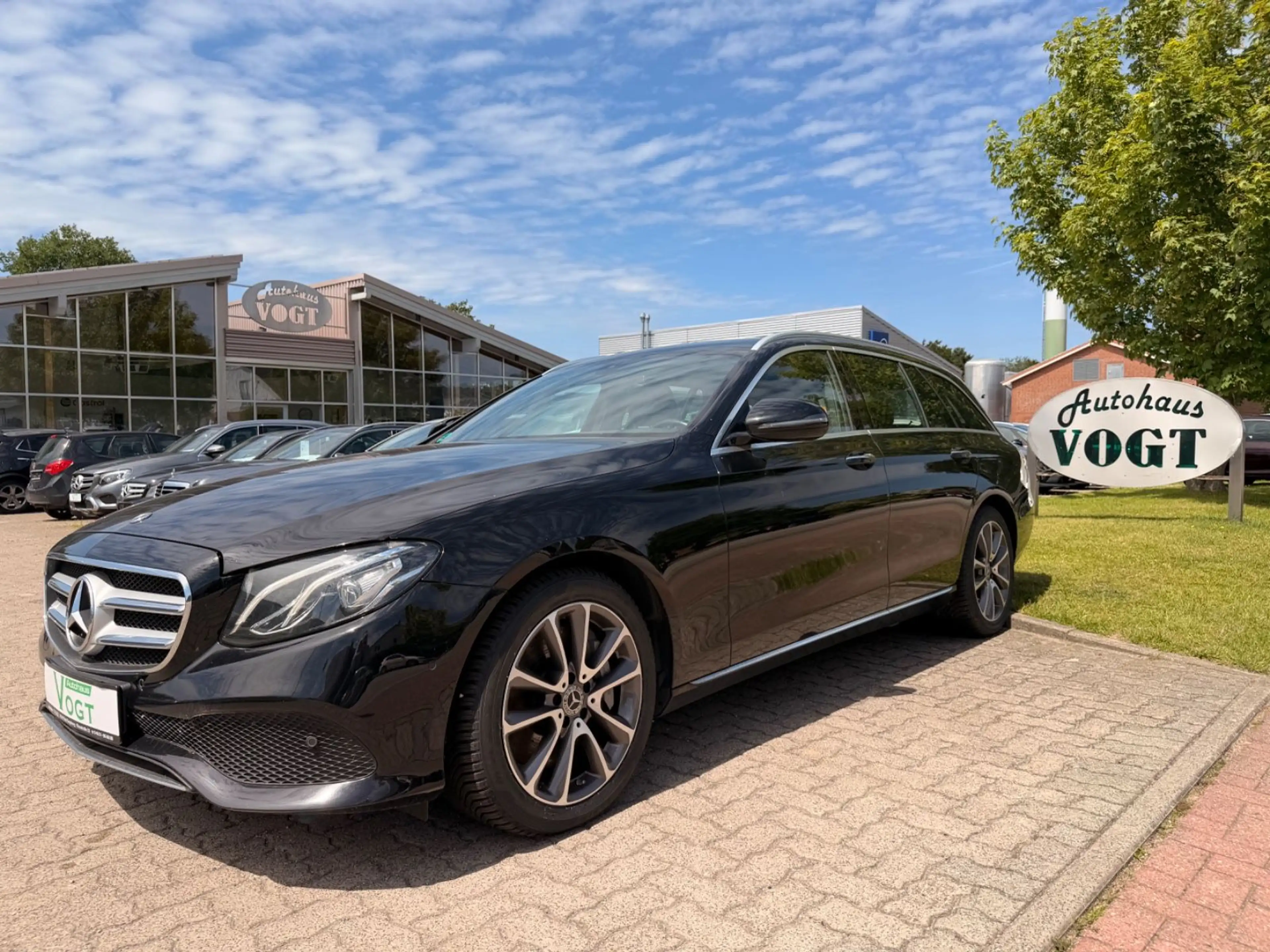 Mercedes-Benz E 350 D T 4Matic Avantgarde V6 AHK/TEMP