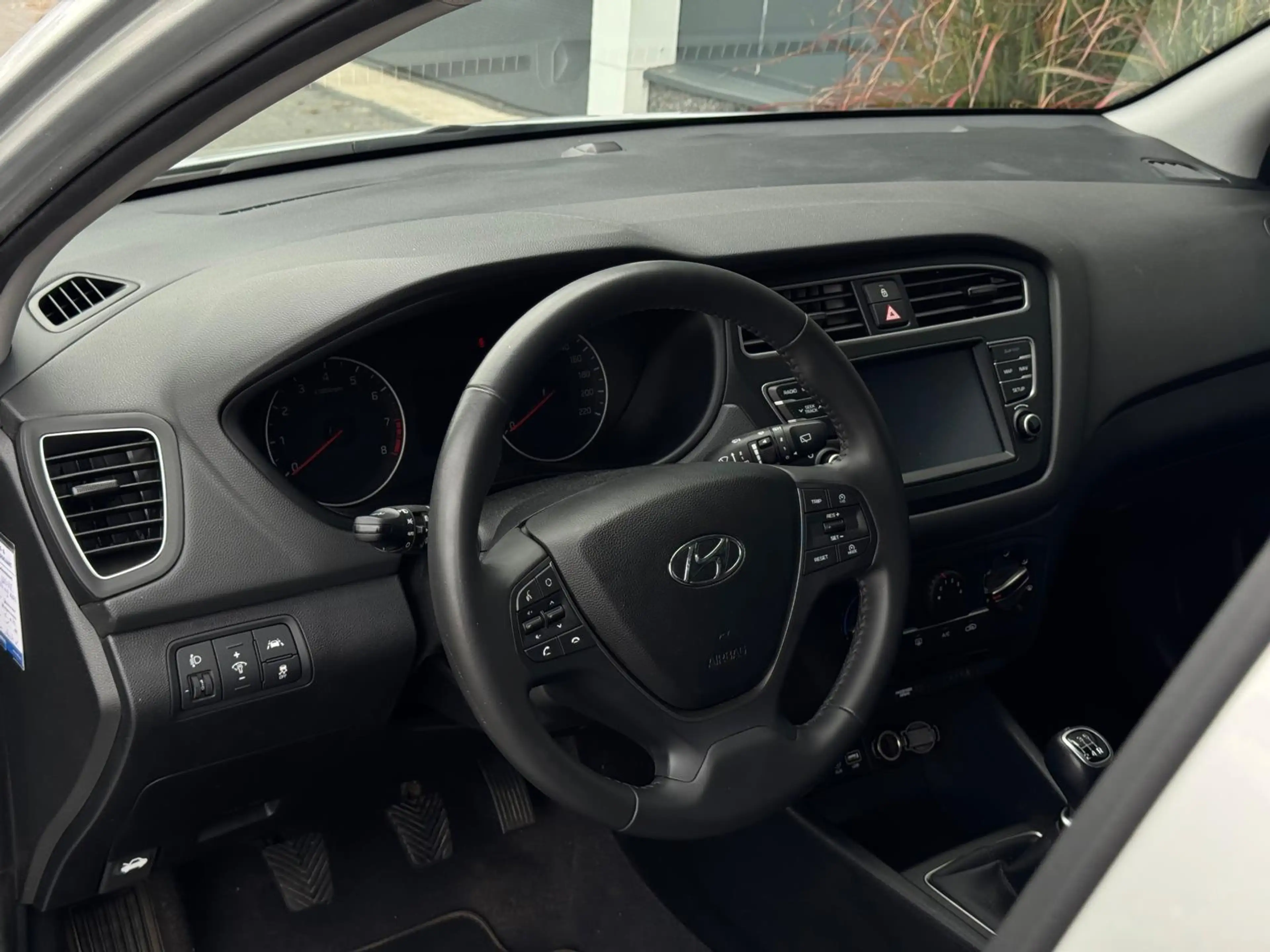 Hyundai i20 1.2 i-Motion LAGE KMSTAND|AIRCO|CR CONTROL|ELEK PA — photo 10