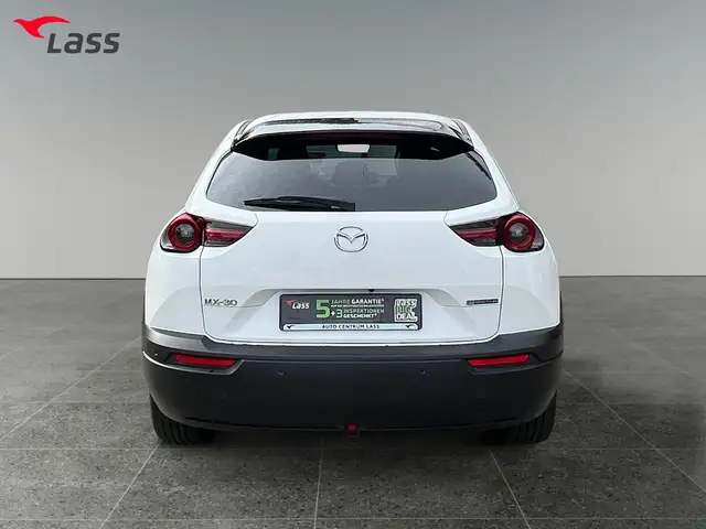 Mazda MX-30 view 5