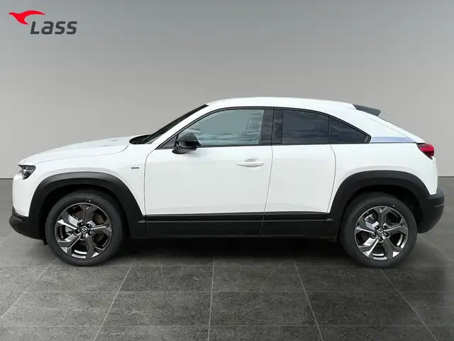 Mazda MX-30 view 3
