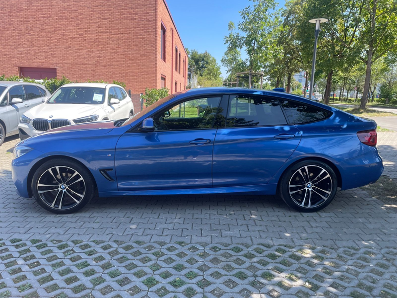 BMW 320 i xDrive M Sport Gran Turismo — photo 2