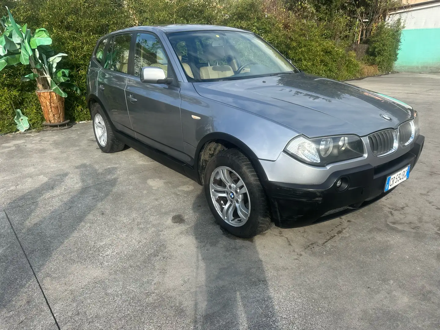BMW X3 3.0d Grigio - 1
