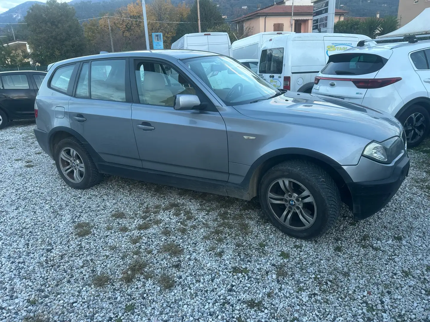 BMW X3 3.0d Gris - 1