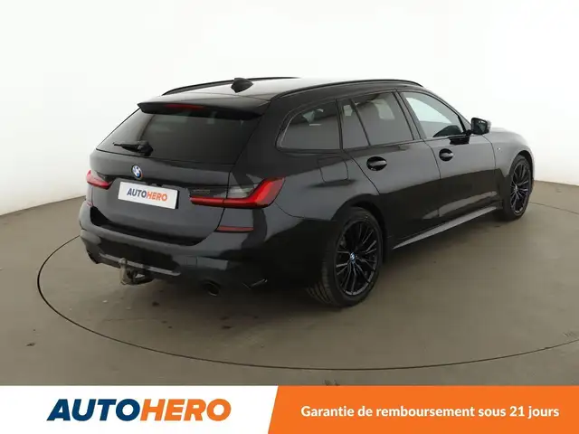 BMW 3 Series view 6