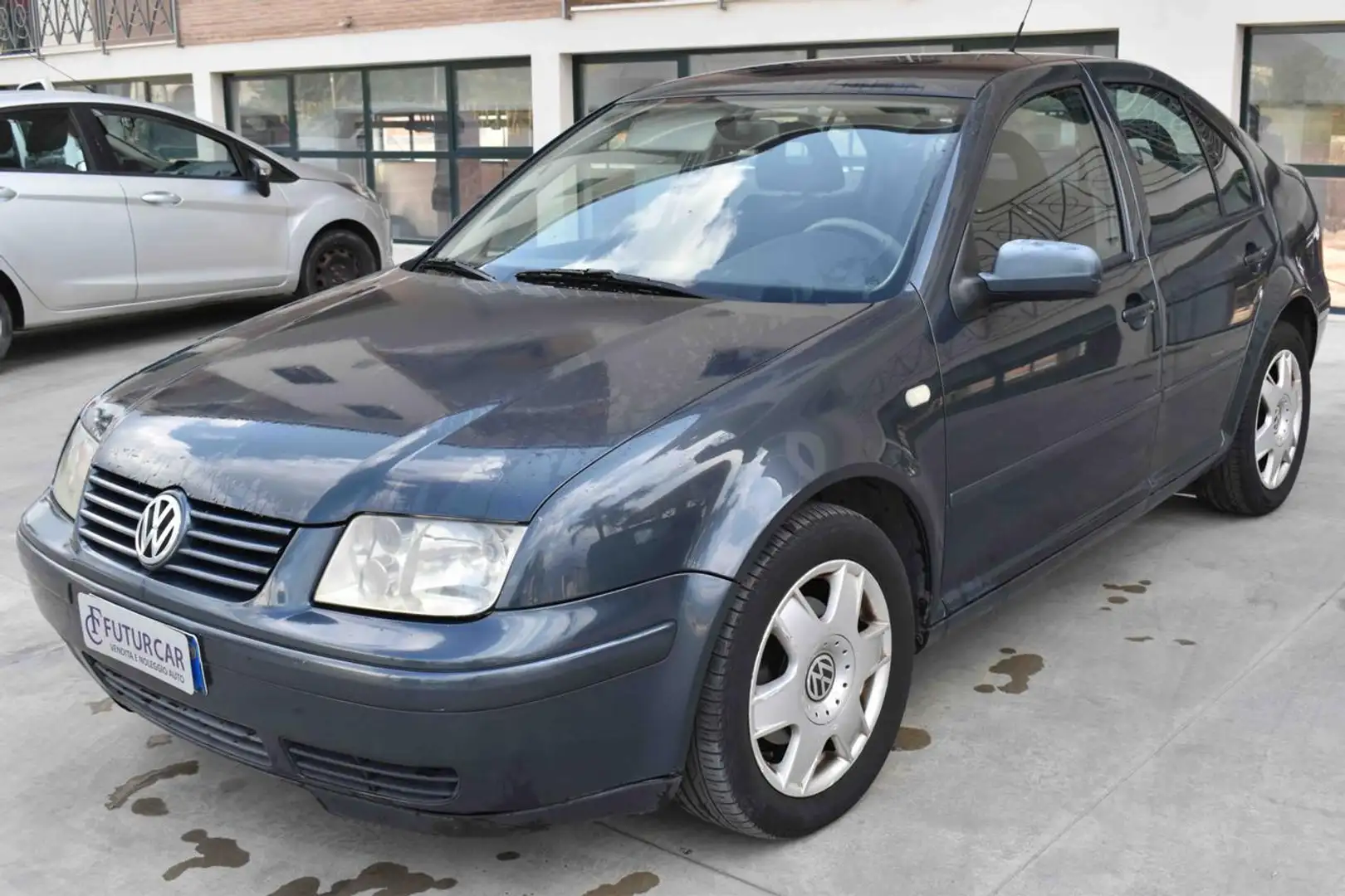 Volkswagen Bora 1.9 TDI/110 CV cat Trendline Blu/Azzurro - 2