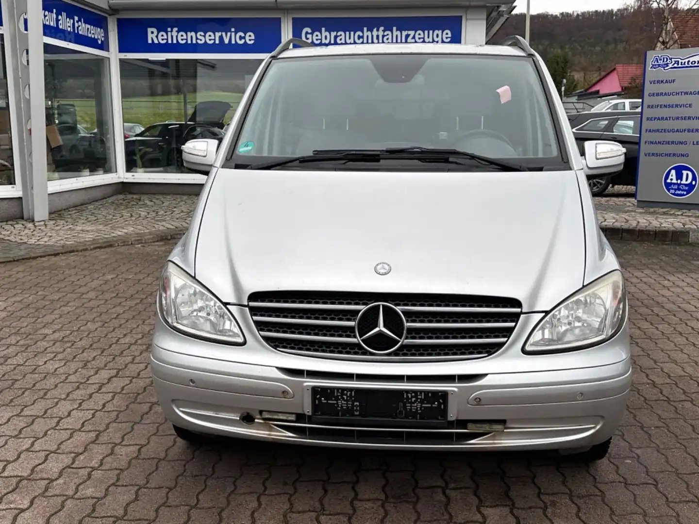Mercedes-Benz Viano 2.2 CDI lang Klima 6-Sitzer Argintiu - 2