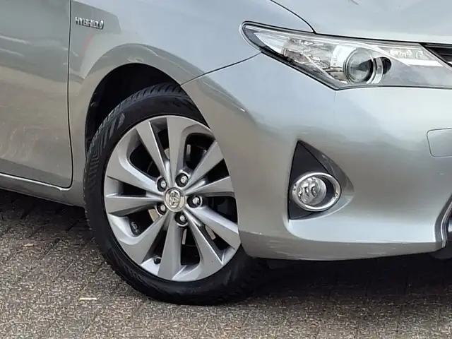 Toyota Auris view 25