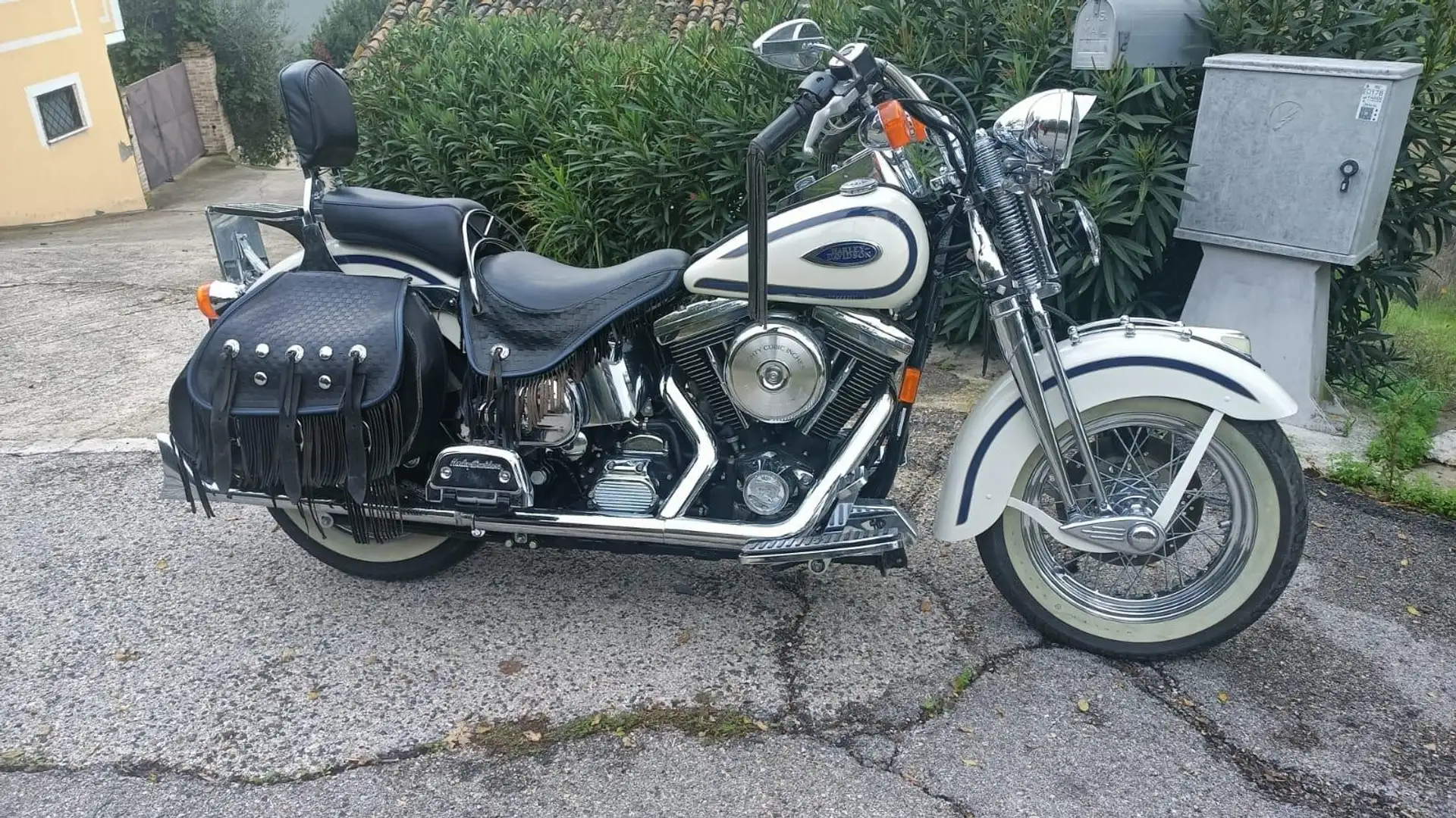 Harley-Davidson Heritage Springer Blau - 2