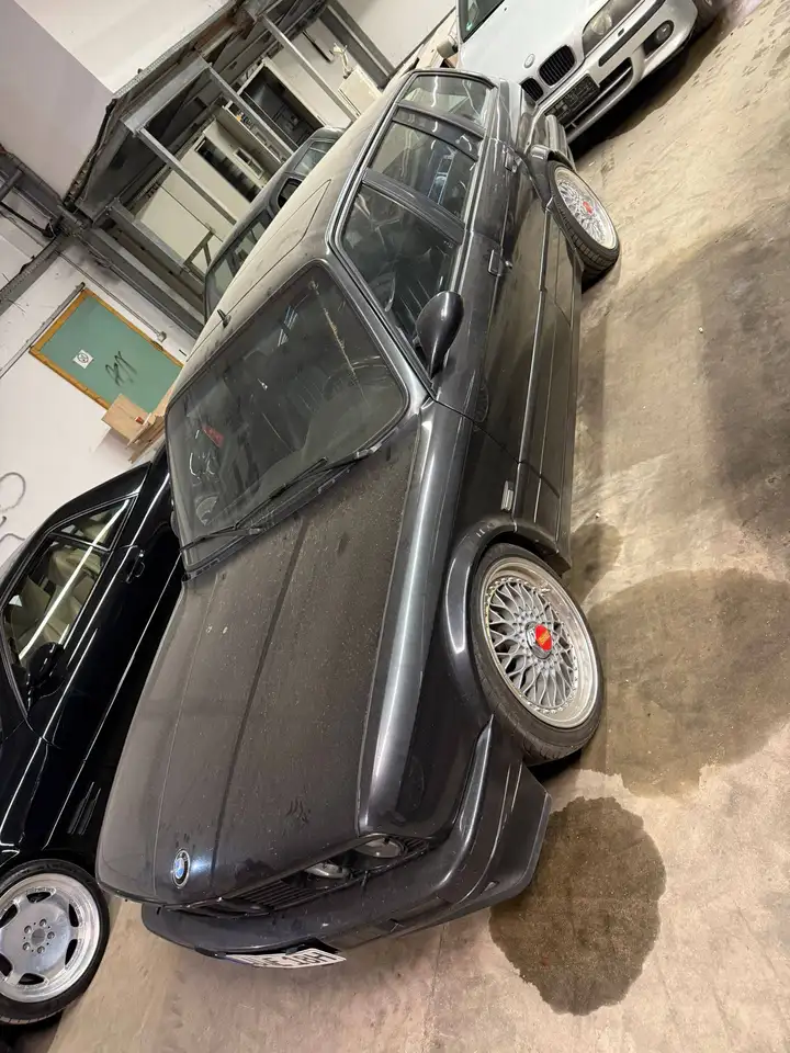 BMW 325i Touring Technic II, foto 3