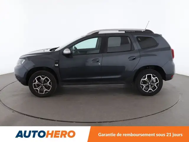 Dacia Duster view 3