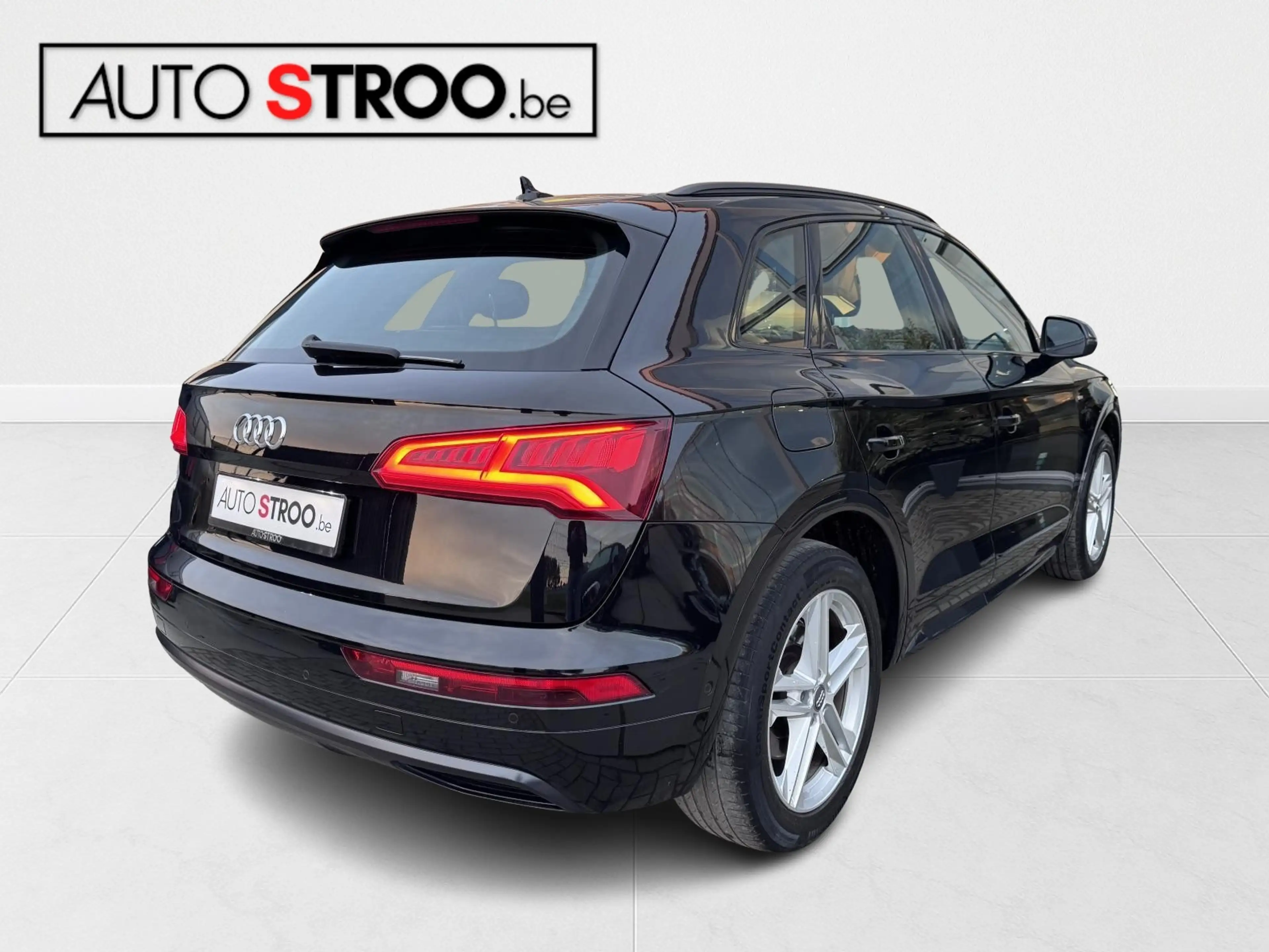 Audi Q5 35tdi AUT. S-Line — photo 8