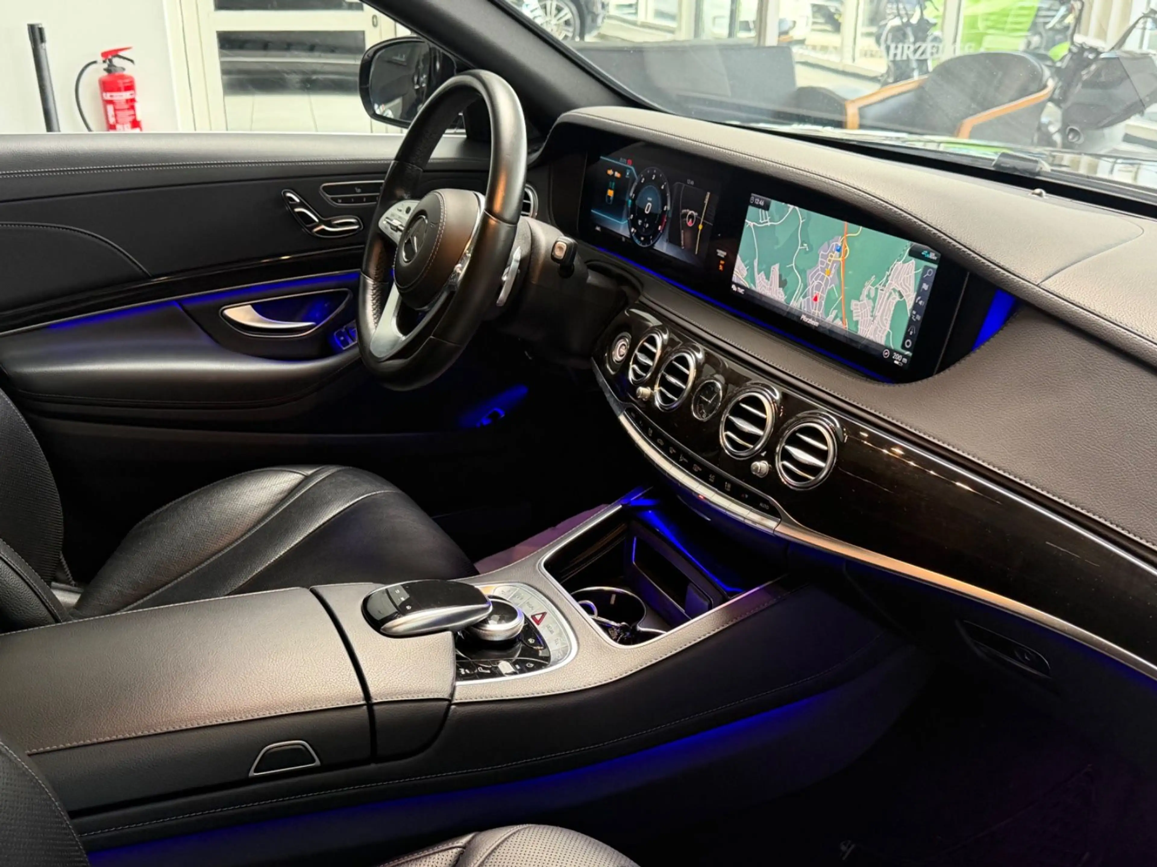 Mercedes-Benz S 350 d L|Pano|Fond Memory|Multibeam MB S-HEFT ! — photo 19