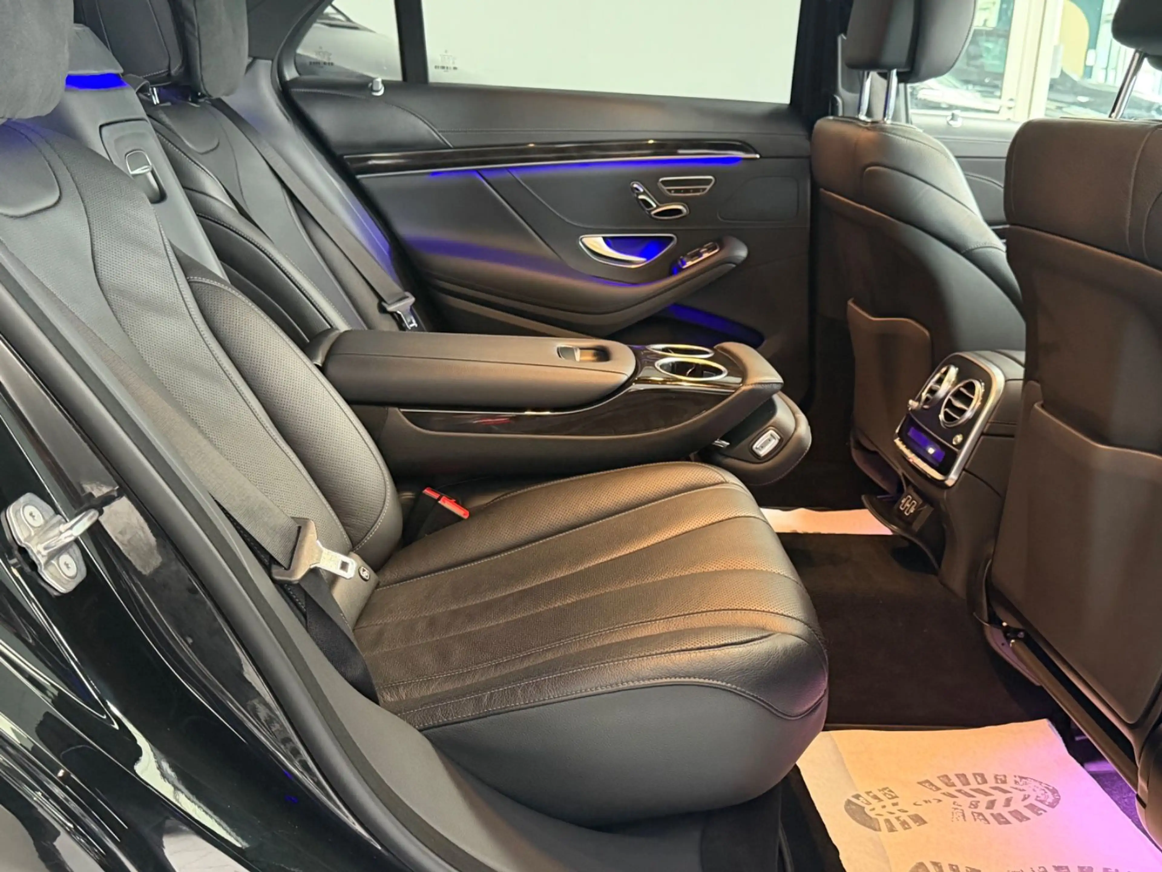 Mercedes-Benz S 350 d L|Pano|Fond Memory|Multibeam MB S-HEFT ! — photo 14