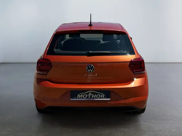 Volkswagen Polo view 5