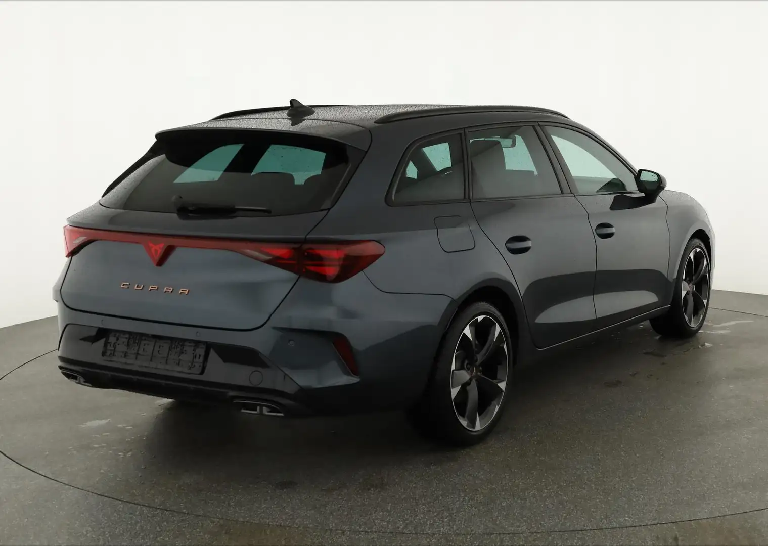 CUPRA Leon Sportstourer ST 1.5 eTSI DSG, AHK, Matrix, Side... Grau - 1