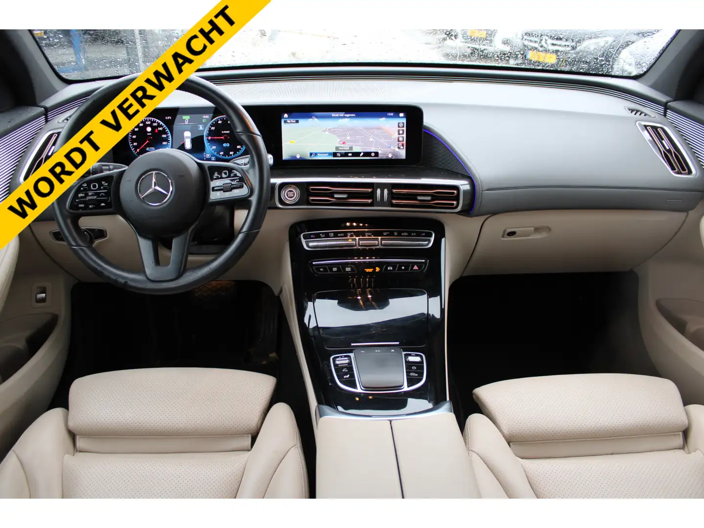 Mercedes-Benz EQC 400 4MATIC 408PK Luxury Line 80 kWh LEDER DISTRONIC SF Gris - 2