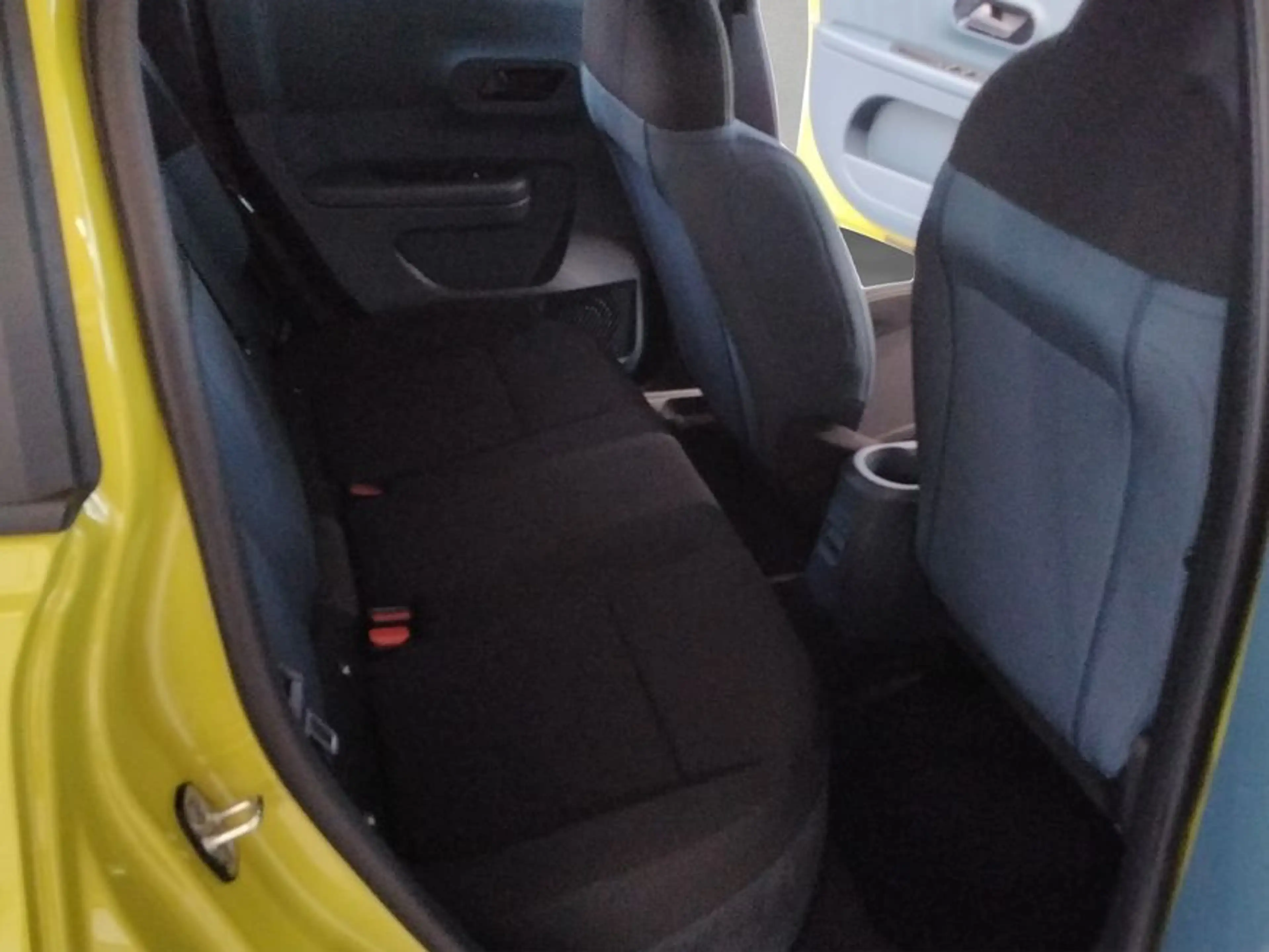 Fiat Grande Panda Hybrid 1.2 eDCT Business Edition — photo 21