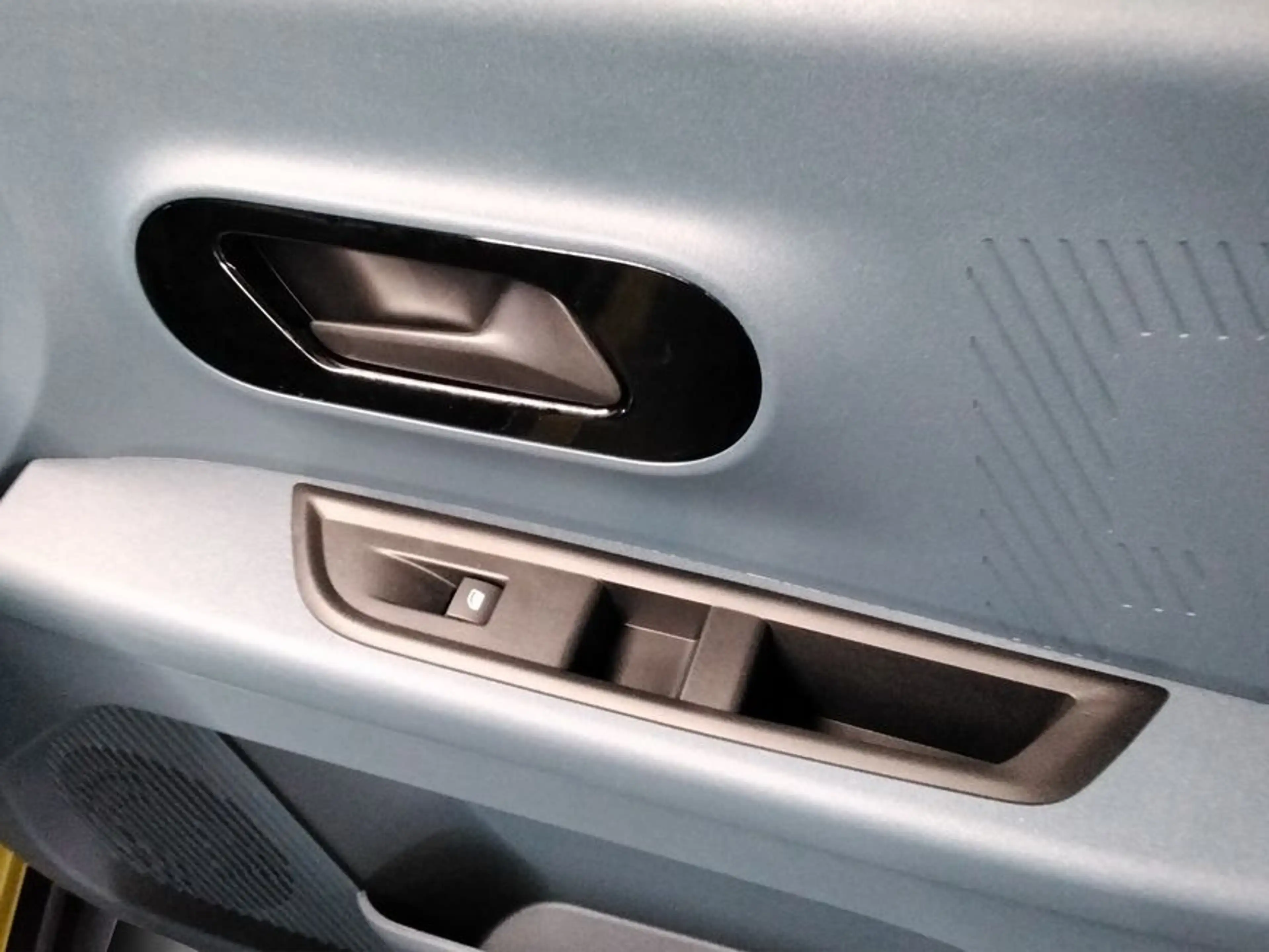 Fiat Grande Panda Hybrid 1.2 eDCT Business Edition — photo 20