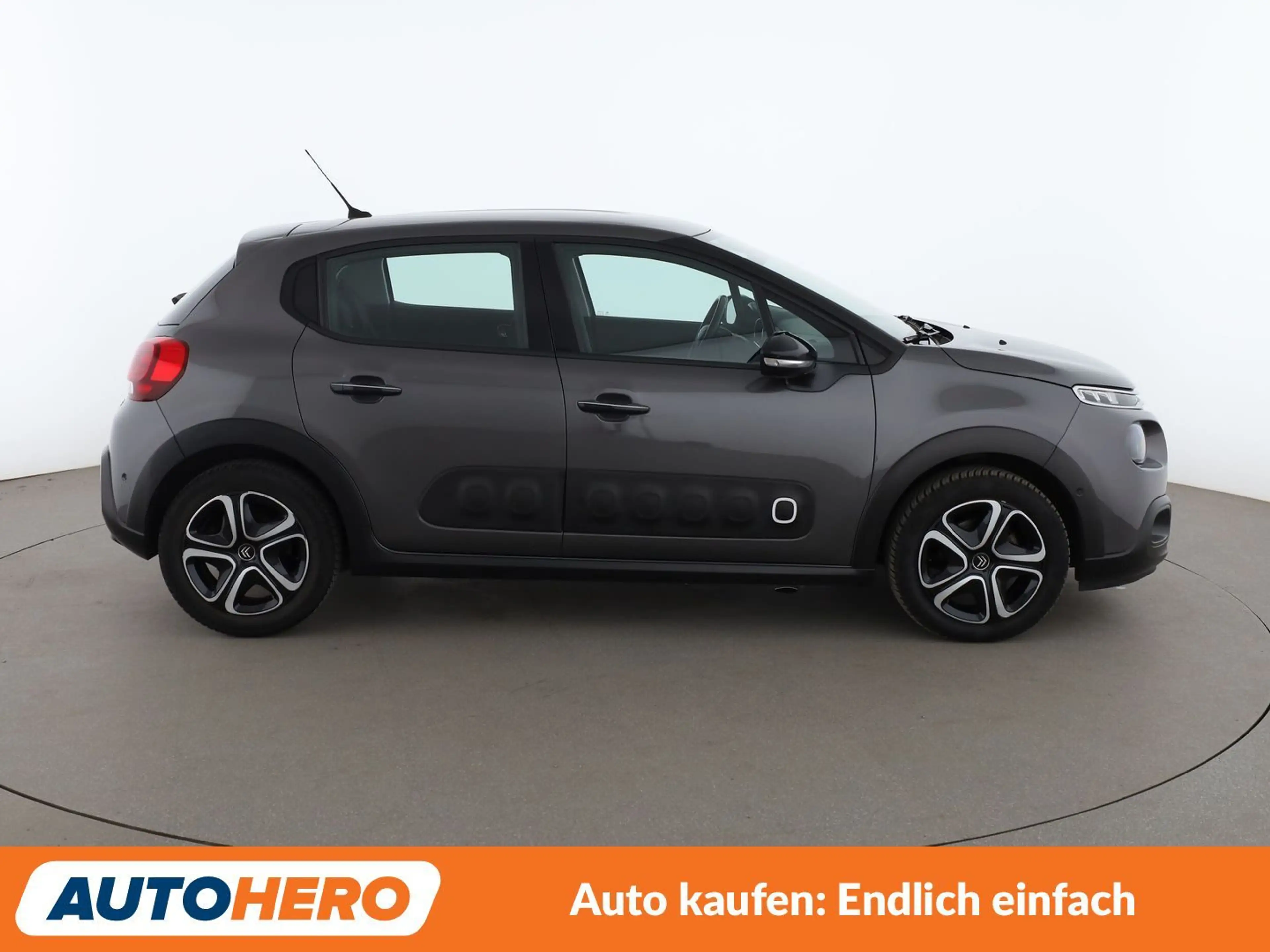 Citroen C3 1.2 PureTech Shine — photo 7