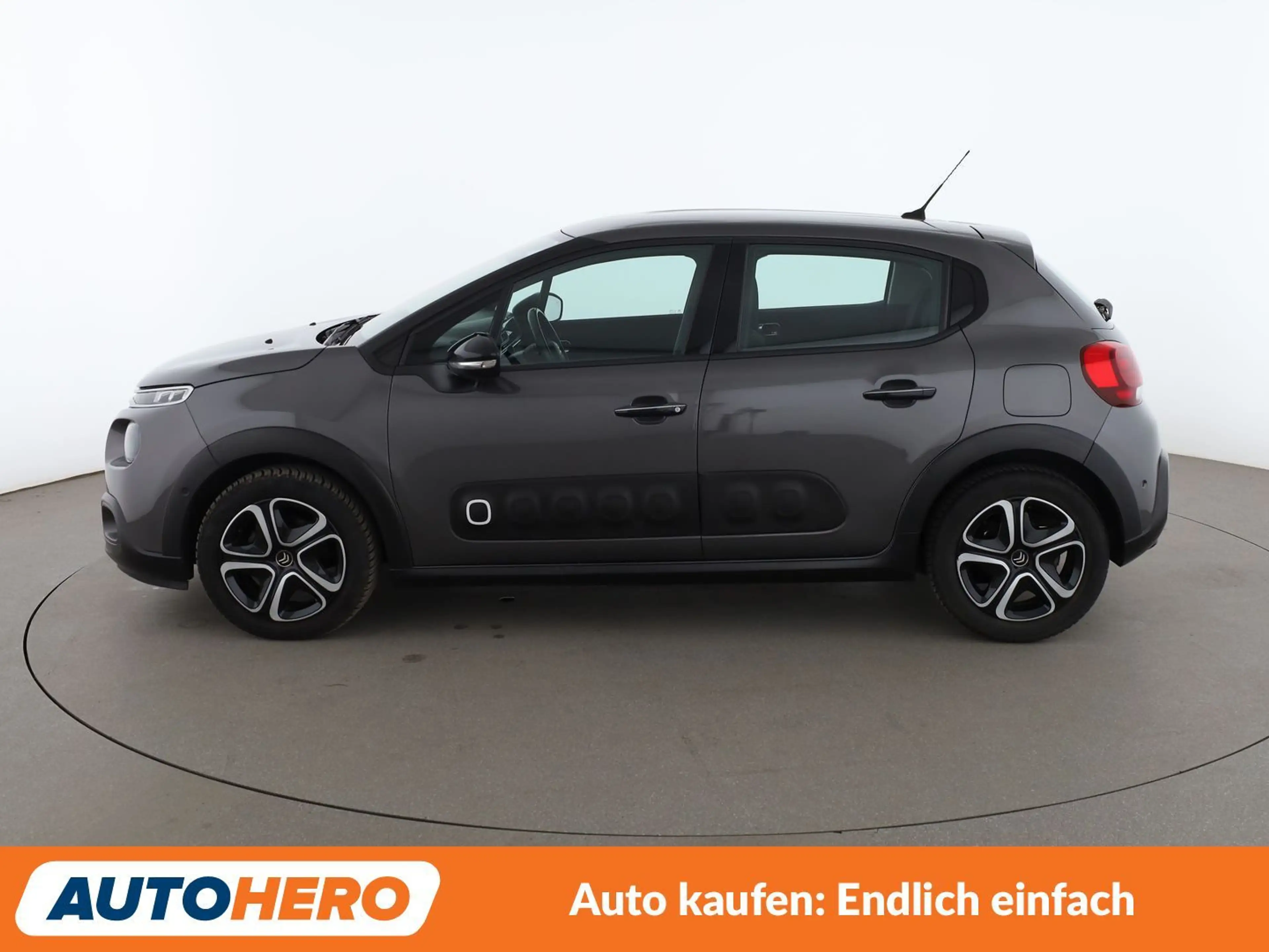 Citroen C3 1.2 PureTech Shine — photo 3