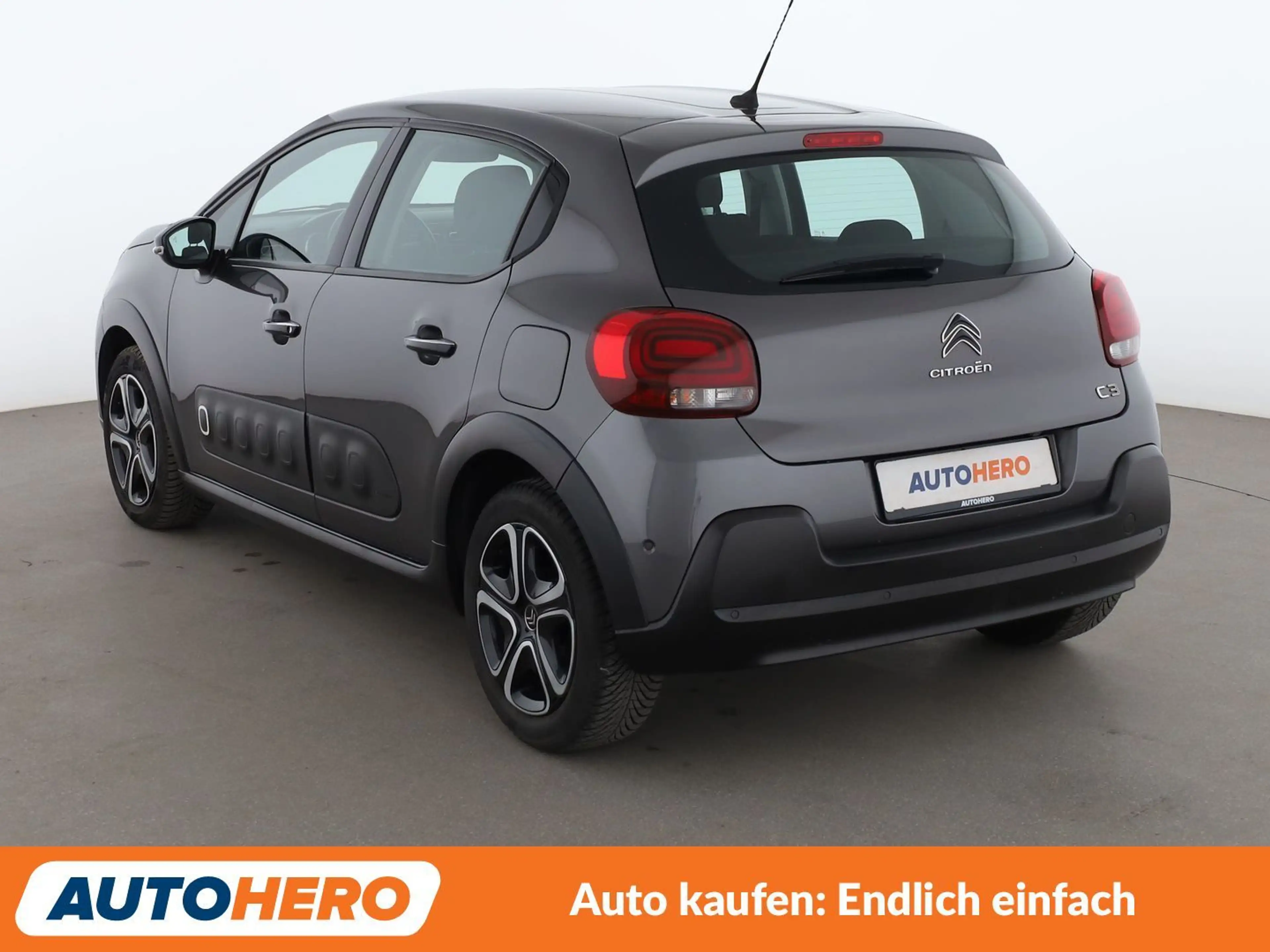Citroen C3 1.2 PureTech Shine — photo 4