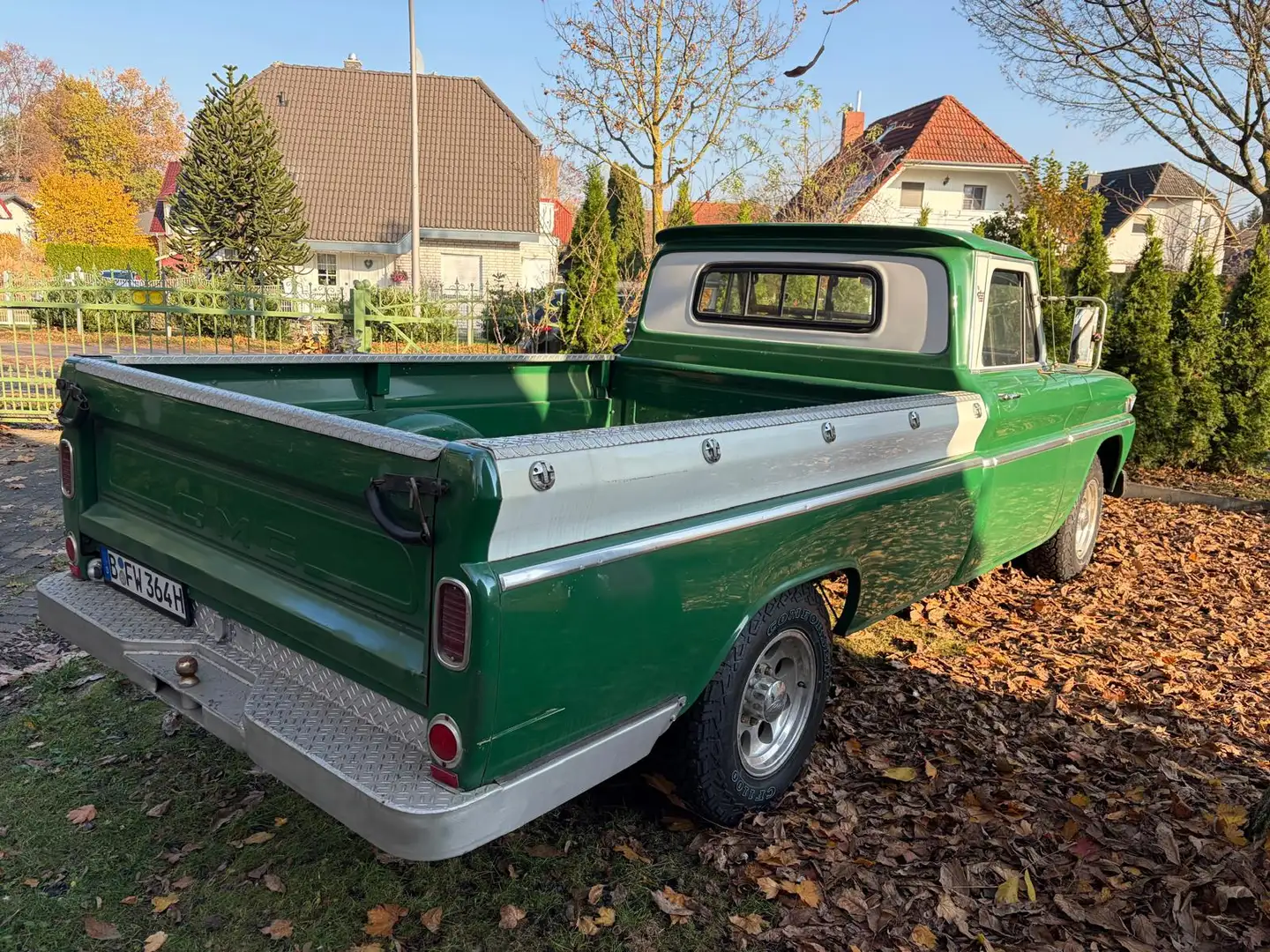 Chevrolet C1500 C-10 Oldtimer GMC Pick Up Track Grün - 1