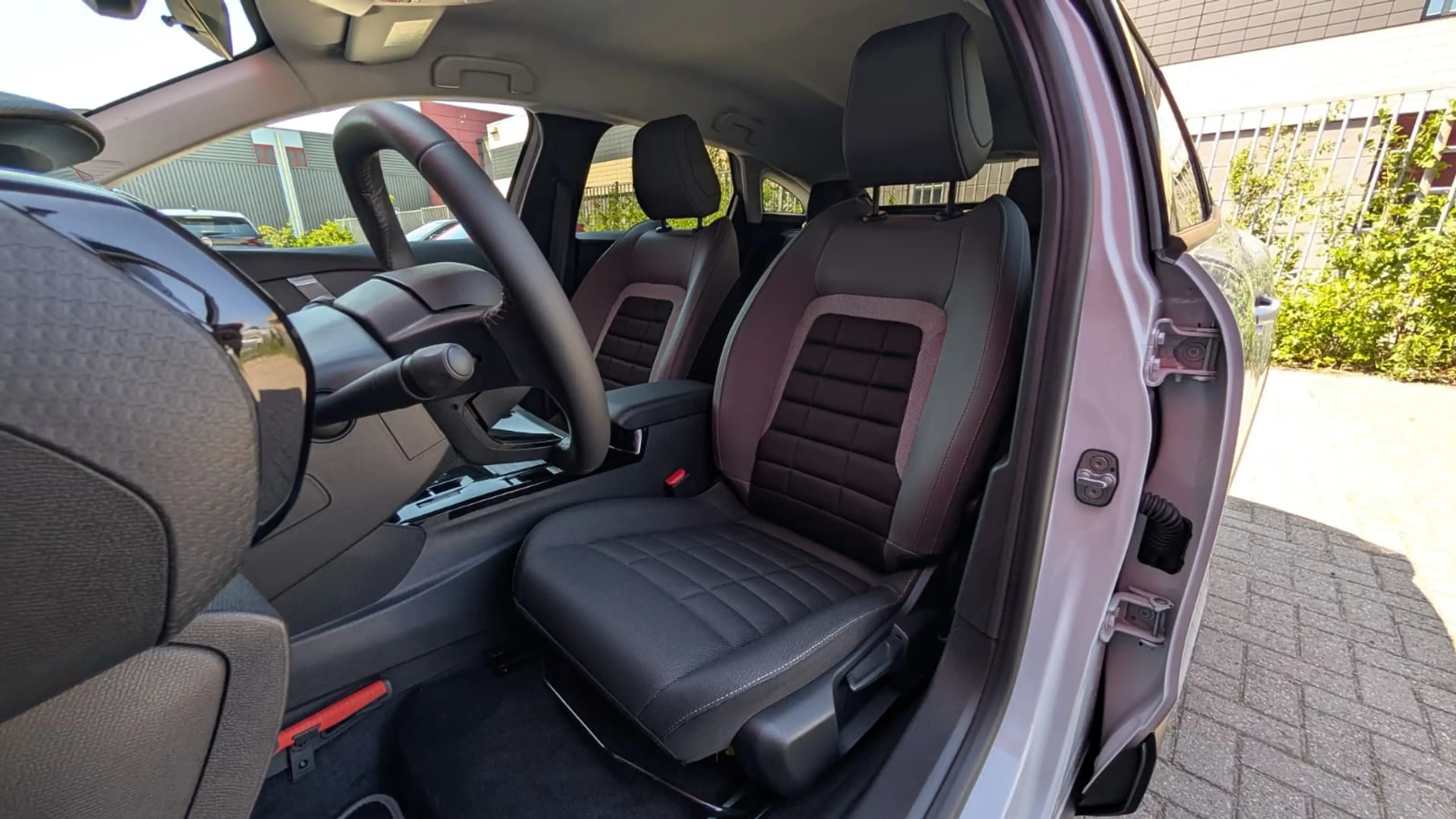 Citroen E-C4 Electric Collection 156pk Extended range 54 kWh | Navigatie — photo 3