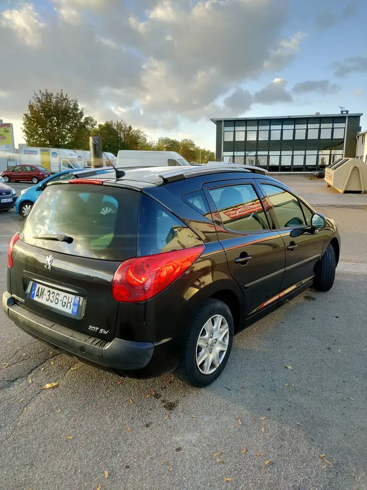 Peugeot 207