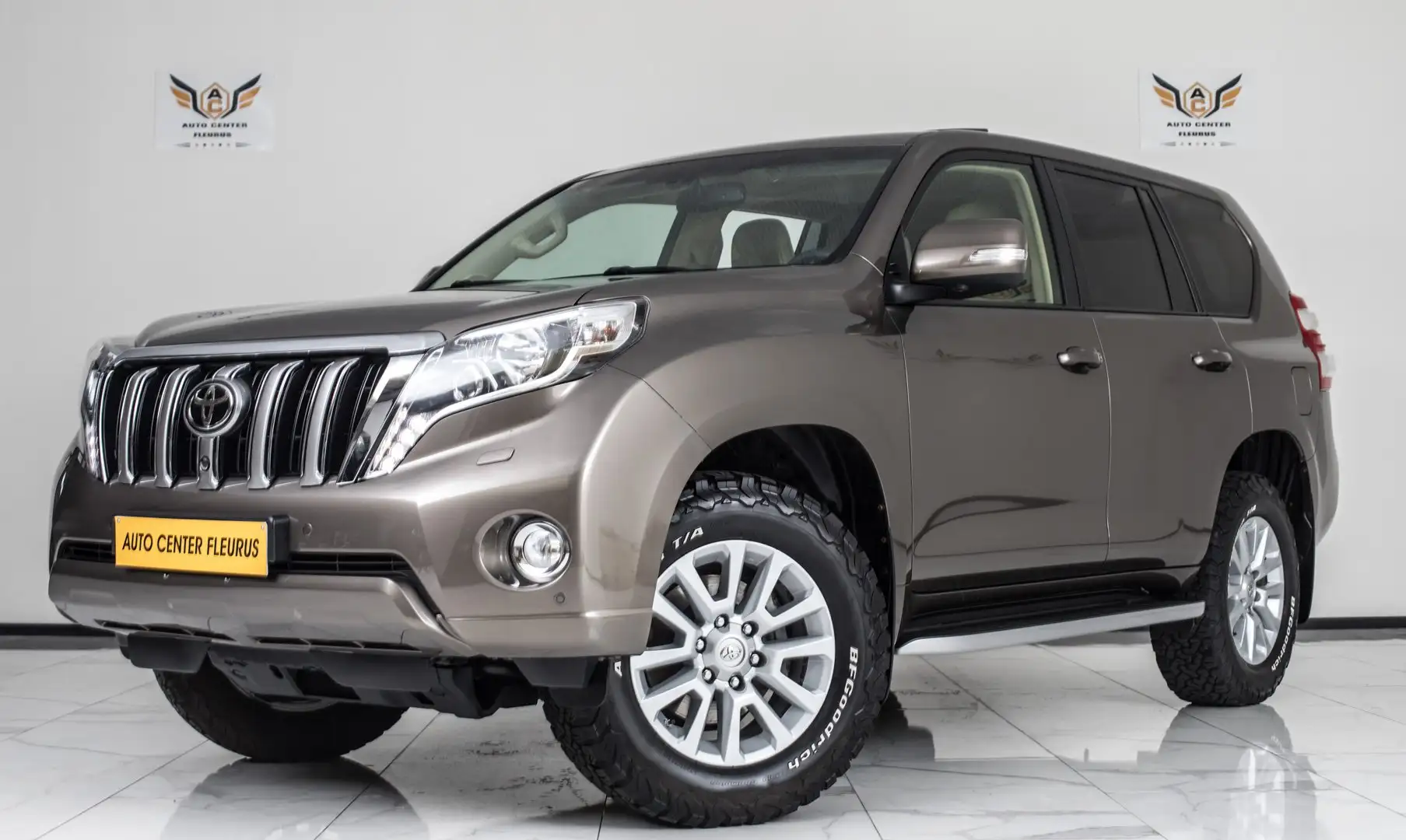 Toyota Land Cruiser 3.0 D-4D Premium / 60th Anniversary Brun - 1