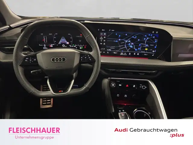 Audi Q5 view 15