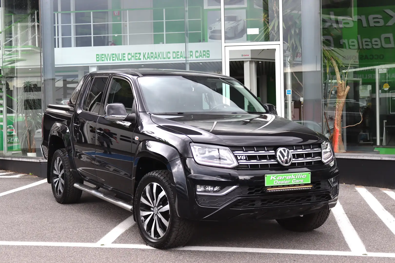 Volkswagen Amarok 3.0TDi V6 224CV AVENTURA DSG FULL OPTIONS TVAC Zwart - 1