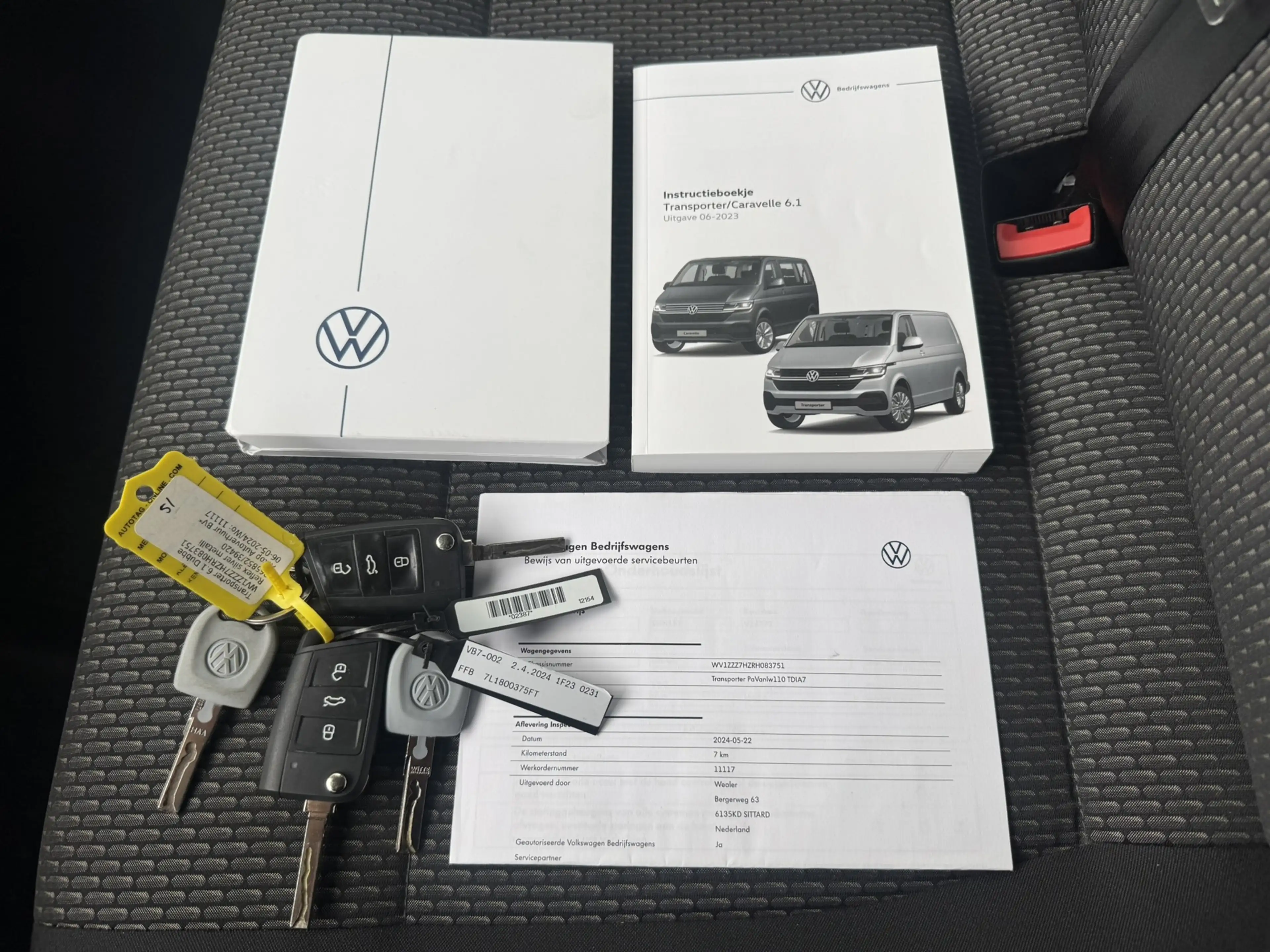 Volkswagen Transporter 2.0 TDI L2H1 30 DC Highline Automaat Trekhaak Navi — photo 9