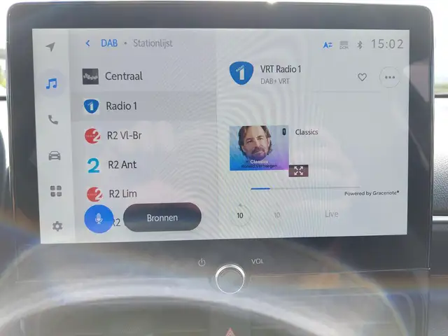 Toyota Yaris view 23