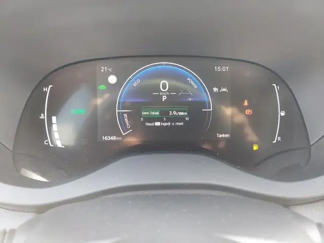 Toyota Yaris view 14