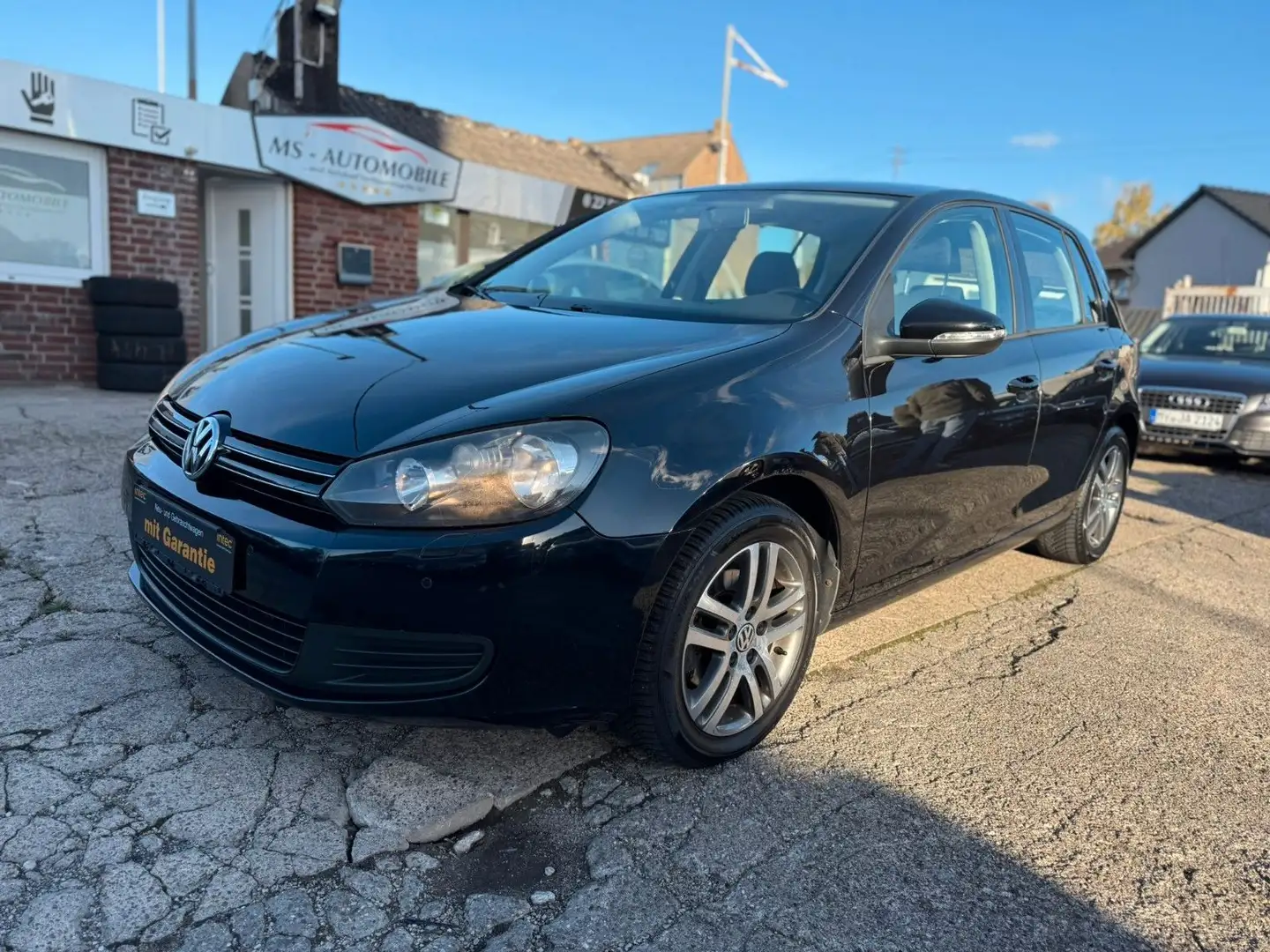 Volkswagen Golf VI Comfortline*GARANTIE*TÜV/NEU*PDC*SHZ* Schwarz - 1