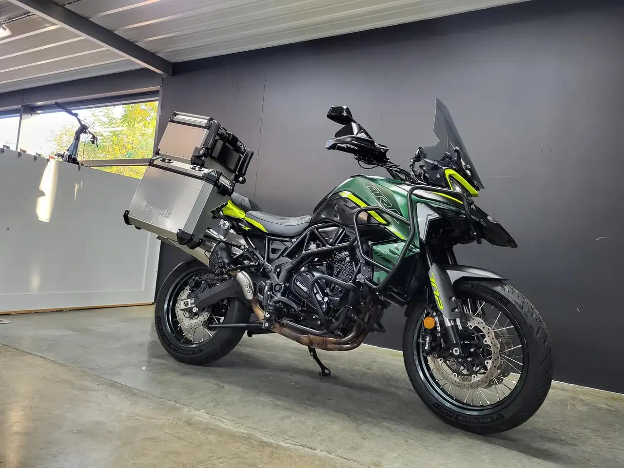 Benelli TRK 702