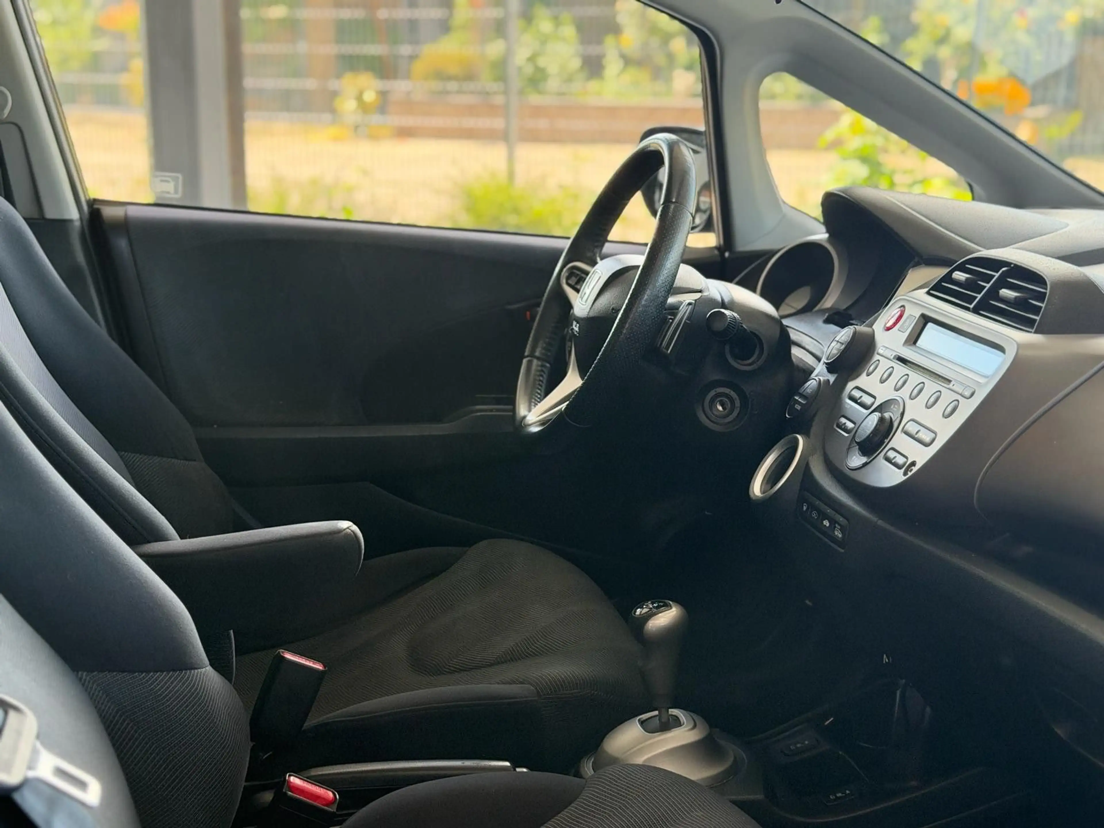 Honda Jazz 1.4 Exclusive-AUTOMATIK-TEMPO-PANO-SHZ — photo 13
