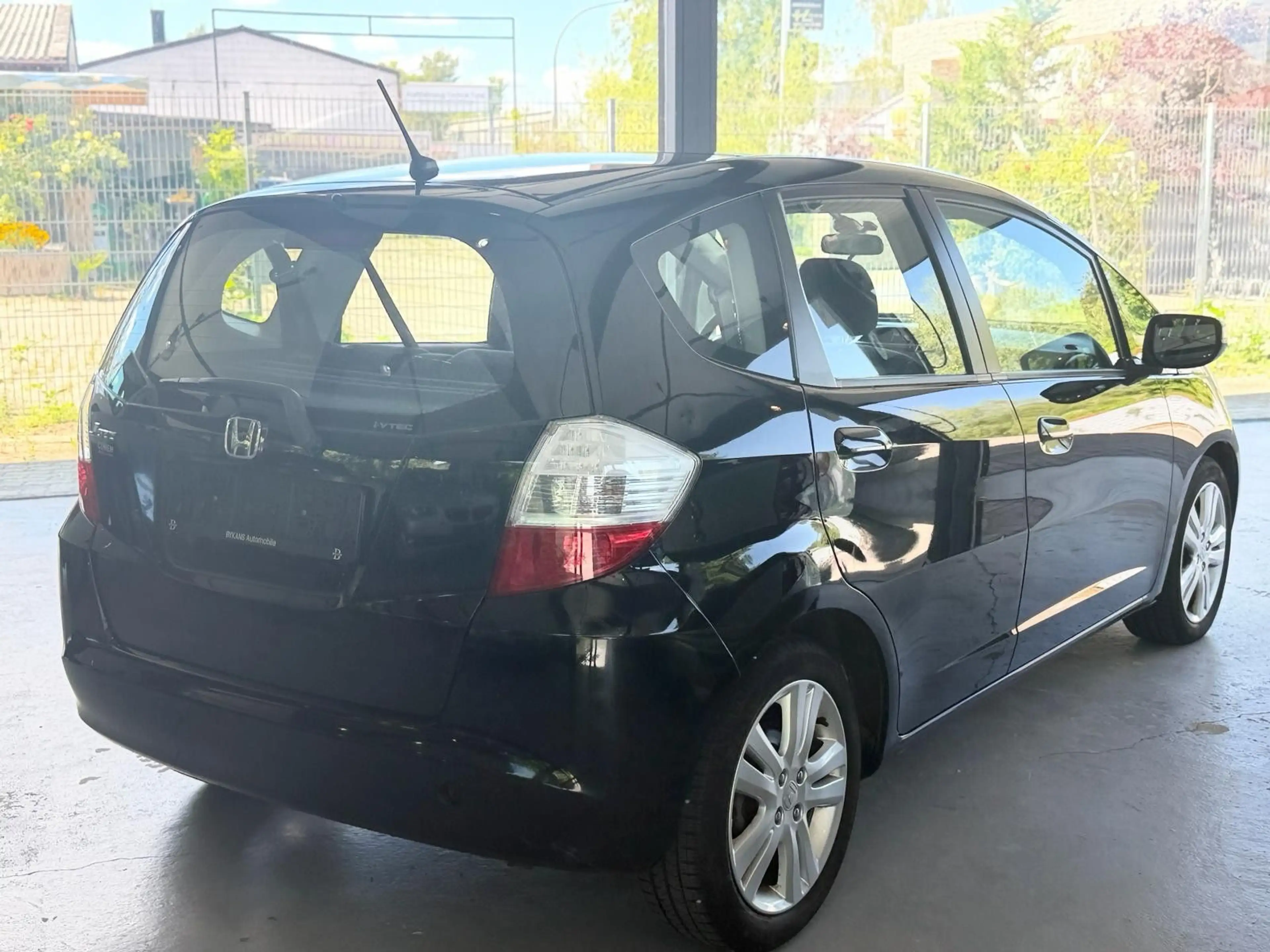Honda Jazz 1.4 Exclusive-AUTOMATIK-TEMPO-PANO-SHZ — photo 7
