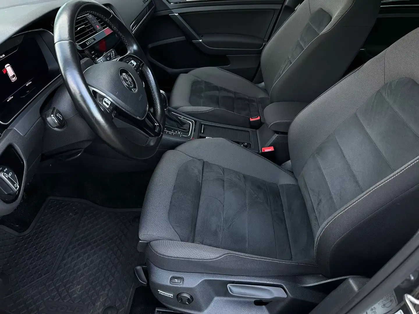 Volkswagen Golf VII Variant Highline DSG LED ACC NAV Gris - 2