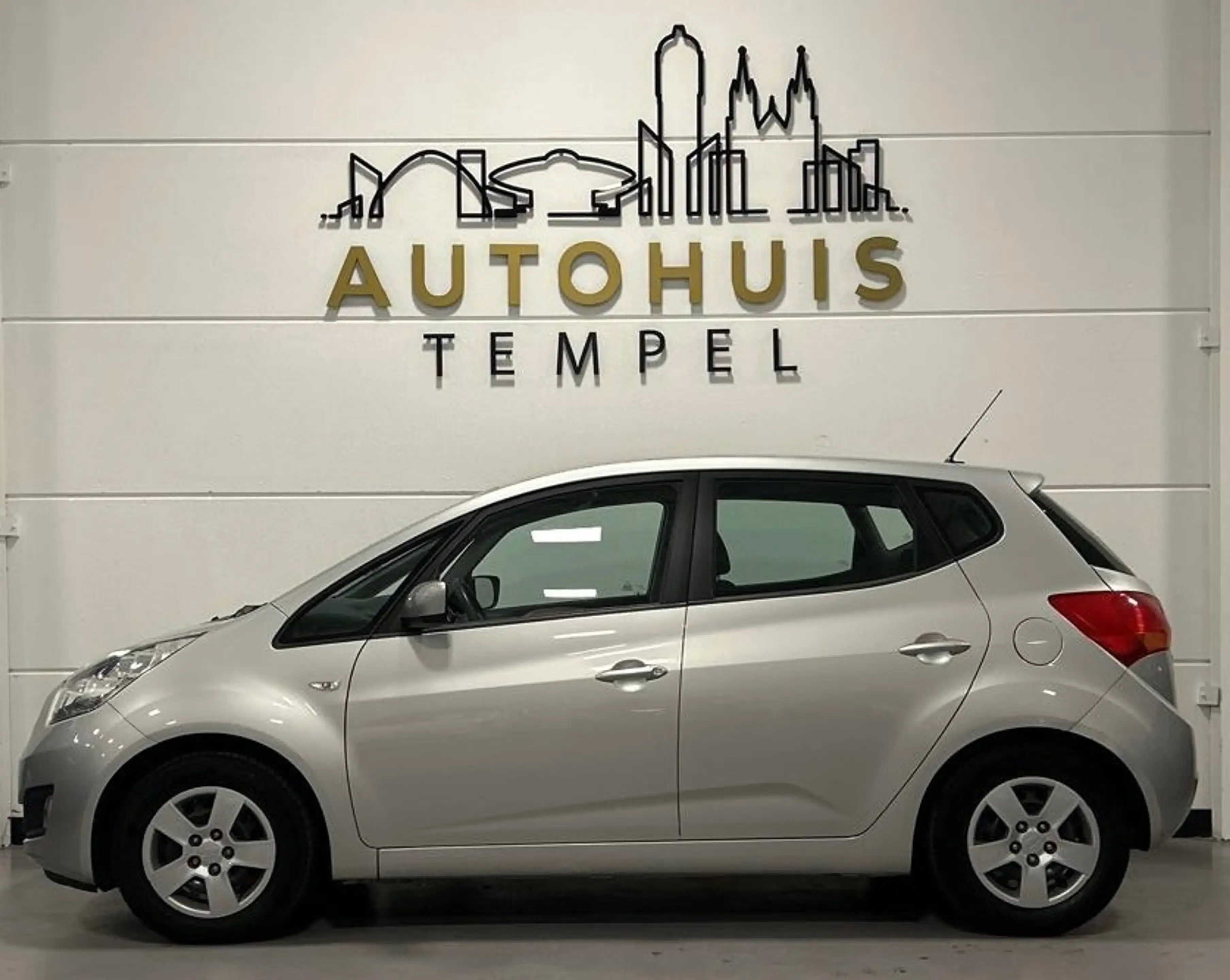 Kia Venga 1.6 CVVT X-tra Nap Airco Cruise Trekhaak Isofix Nw — photo 5