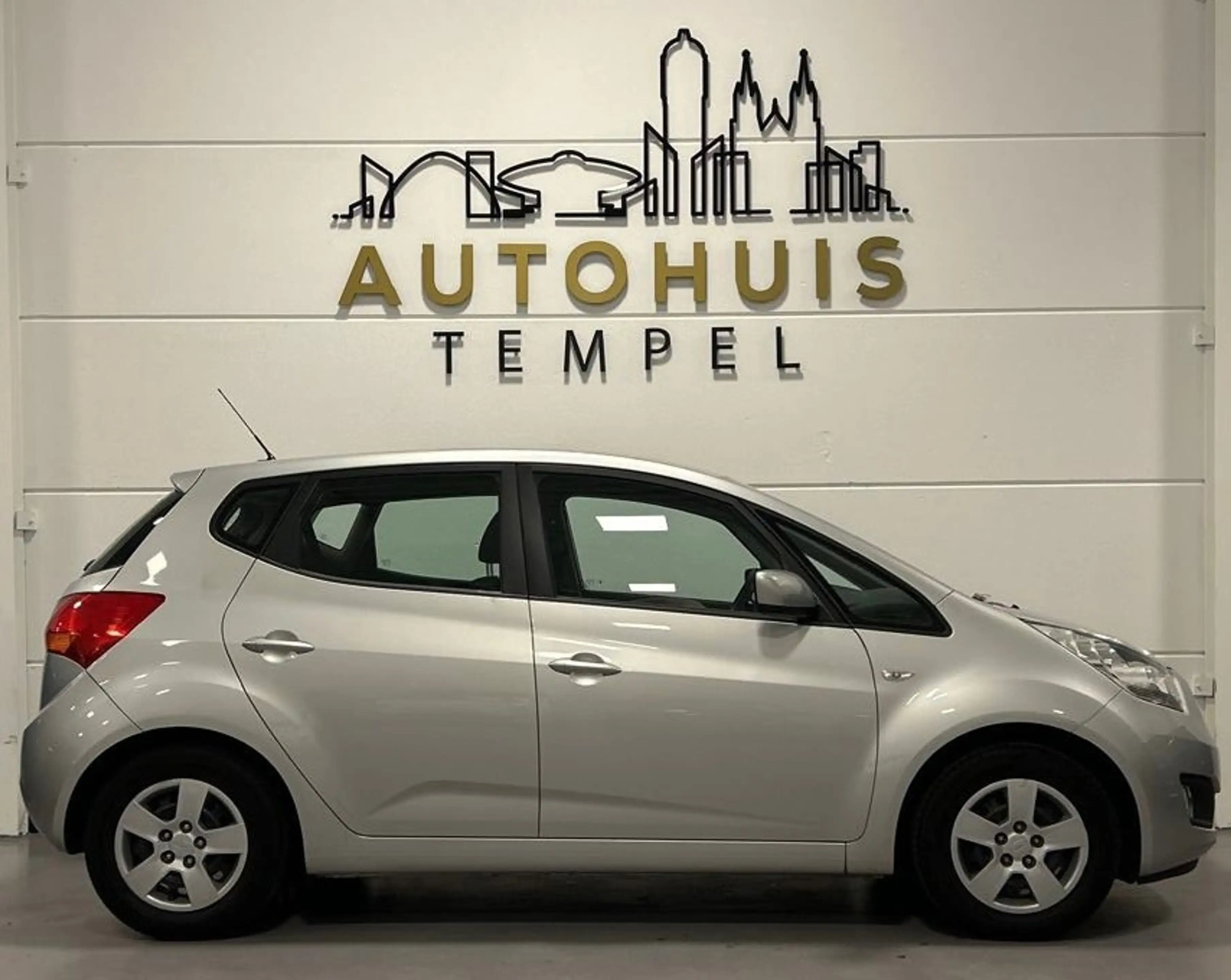Kia Venga 1.6 CVVT X-tra Nap Airco Cruise Trekhaak Isofix Nw — photo 3