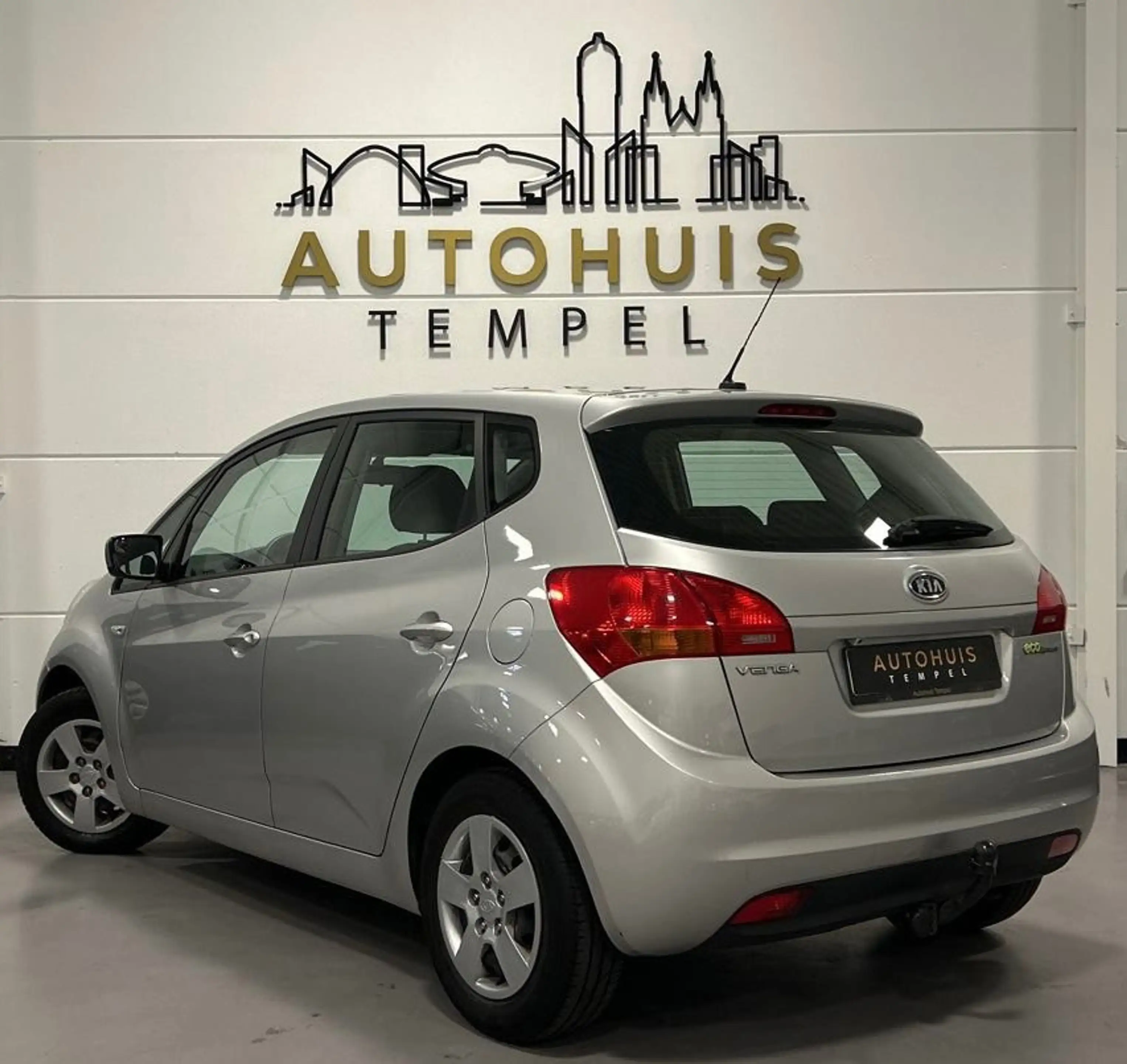 Kia Venga 1.6 CVVT X-tra Nap Airco Cruise Trekhaak Isofix Nw — photo 4