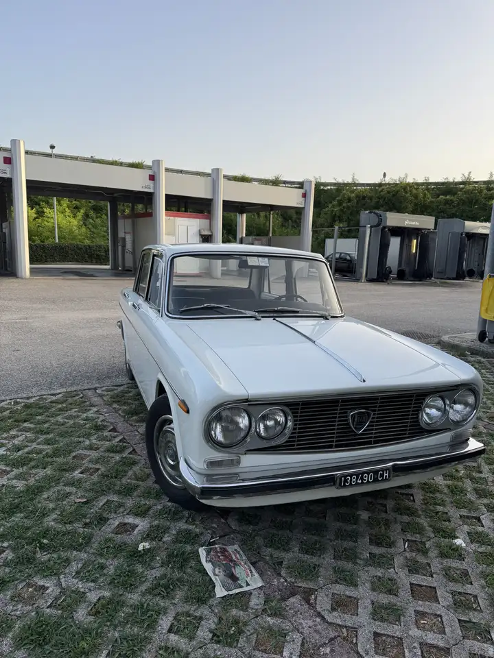 Lancia Fulvia 2a Serie, foto 1