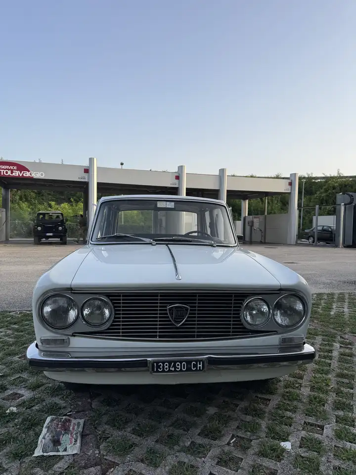Lancia Fulvia 2a Serie, foto 3