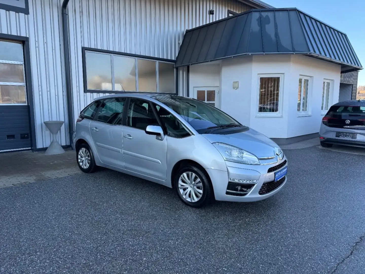 Citroen C4 Picasso Grau - 1