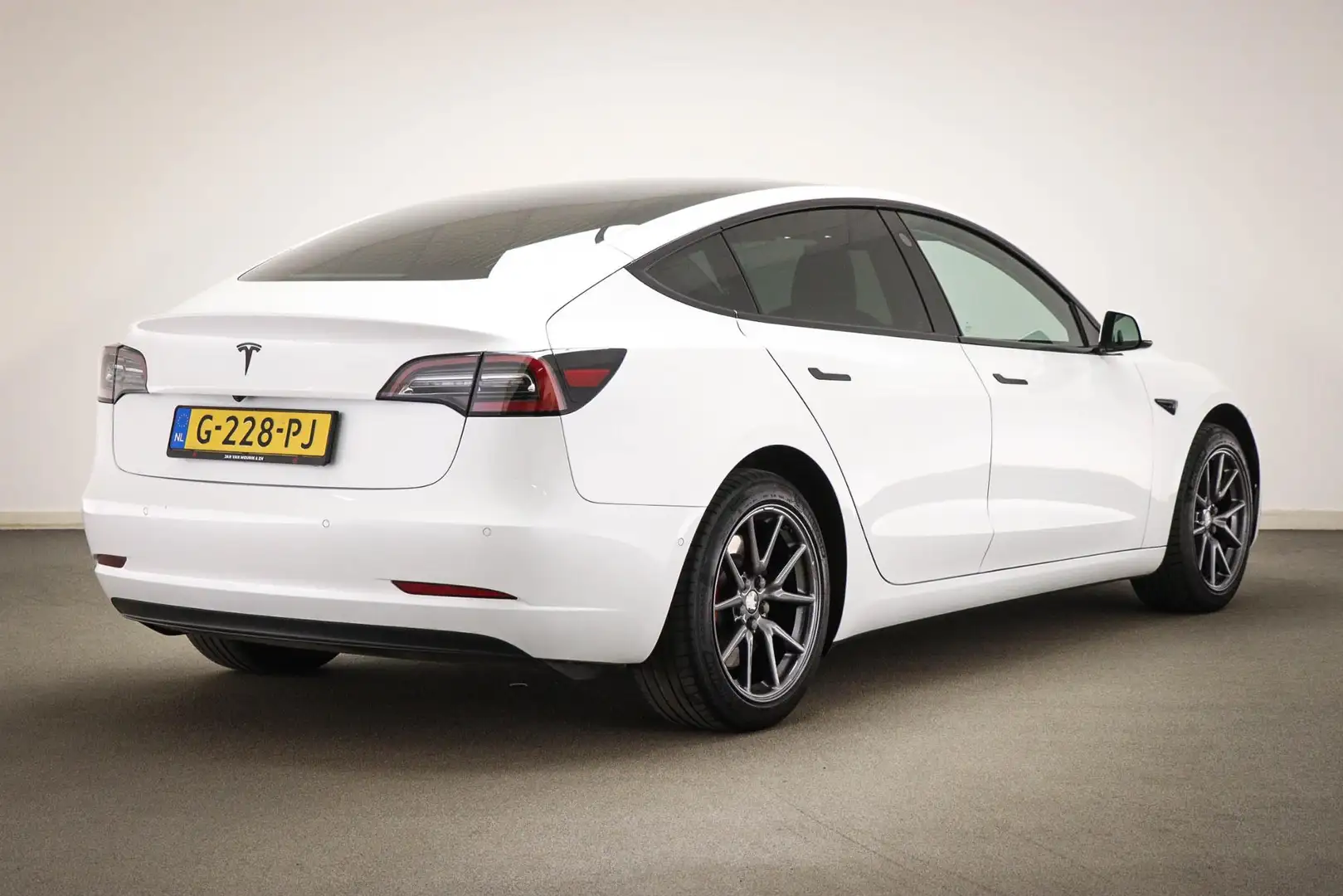 Tesla Model 3 Standard RWD Plus 60 kWh | PANORAMADAK Blanc - 2