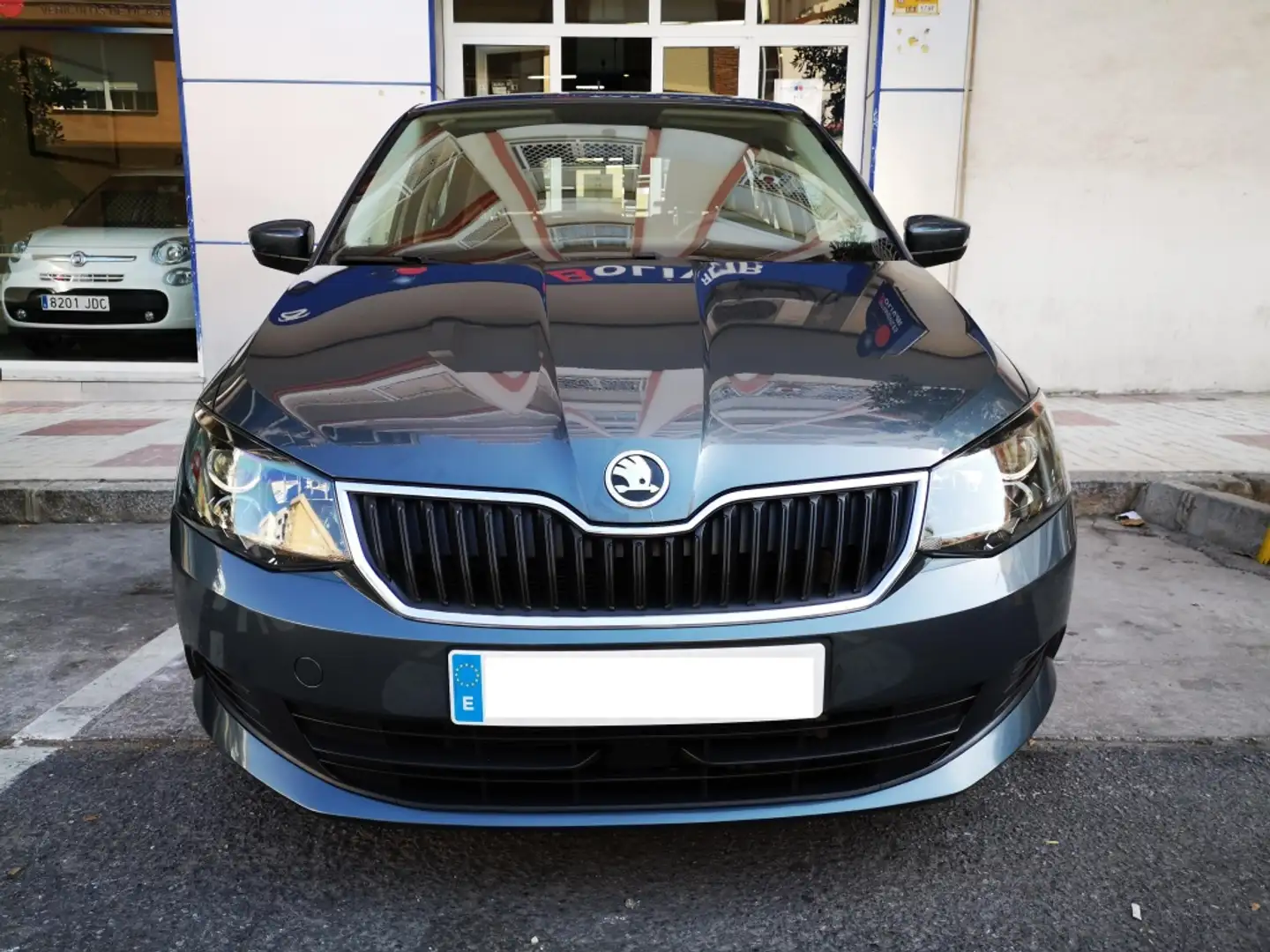 Skoda Fabia 1.0 MPI Ambition 55kW Gris - 1