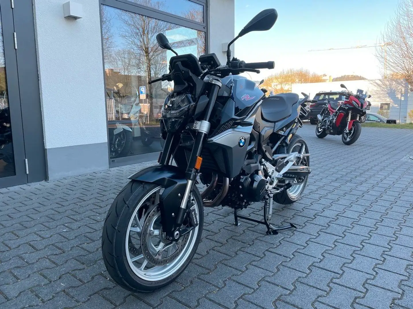 BMW F 900 R 3-Pakete SOS RDC Keyless Zwart - 2